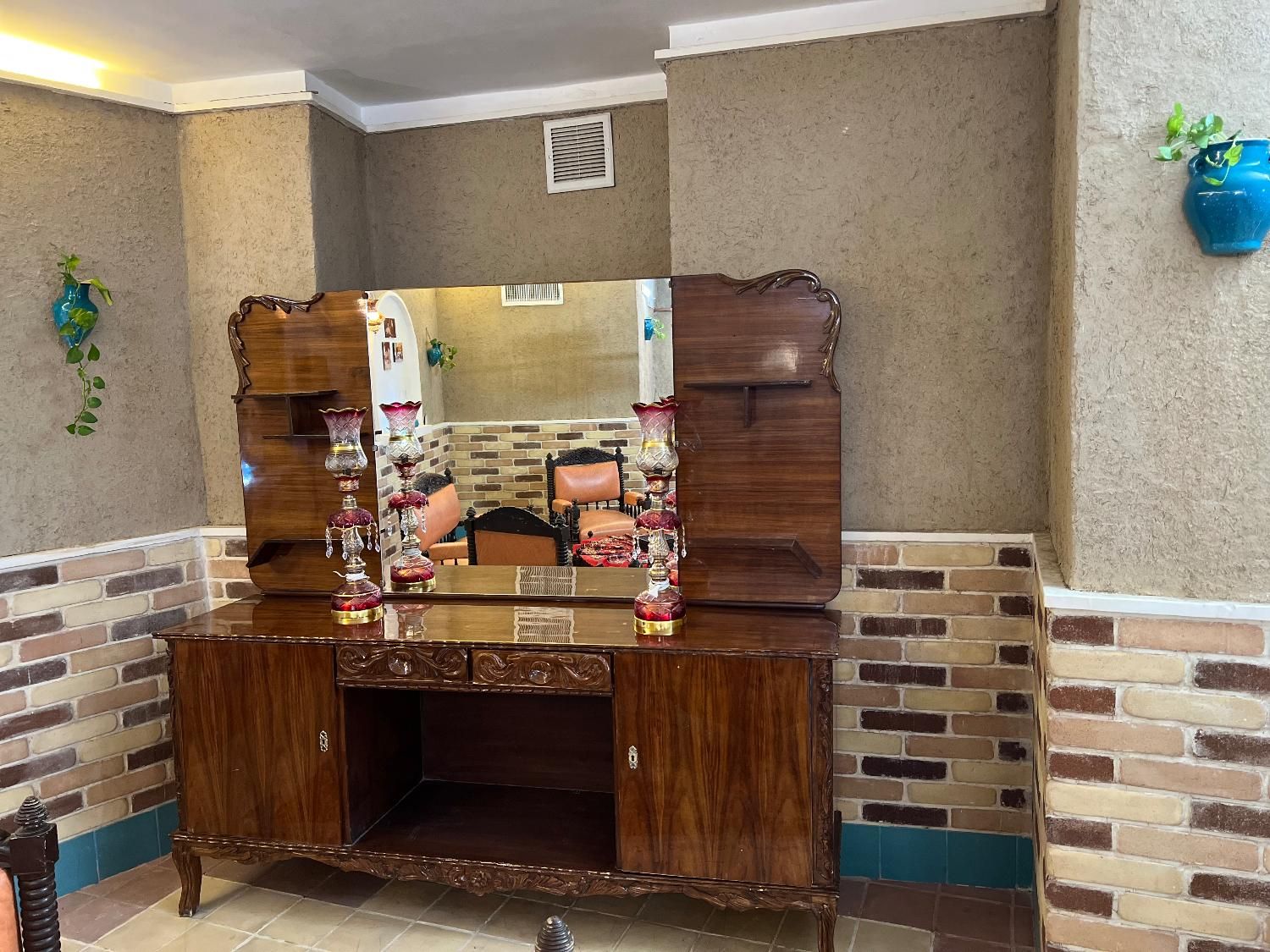 اجاره واحدیک خوابه سنتی و کلاسیک مجاورت نقش جهان|اجارهٔ کوتاهمدت آپارتمان و سوئیت|اصفهان, خواجو|دیوار