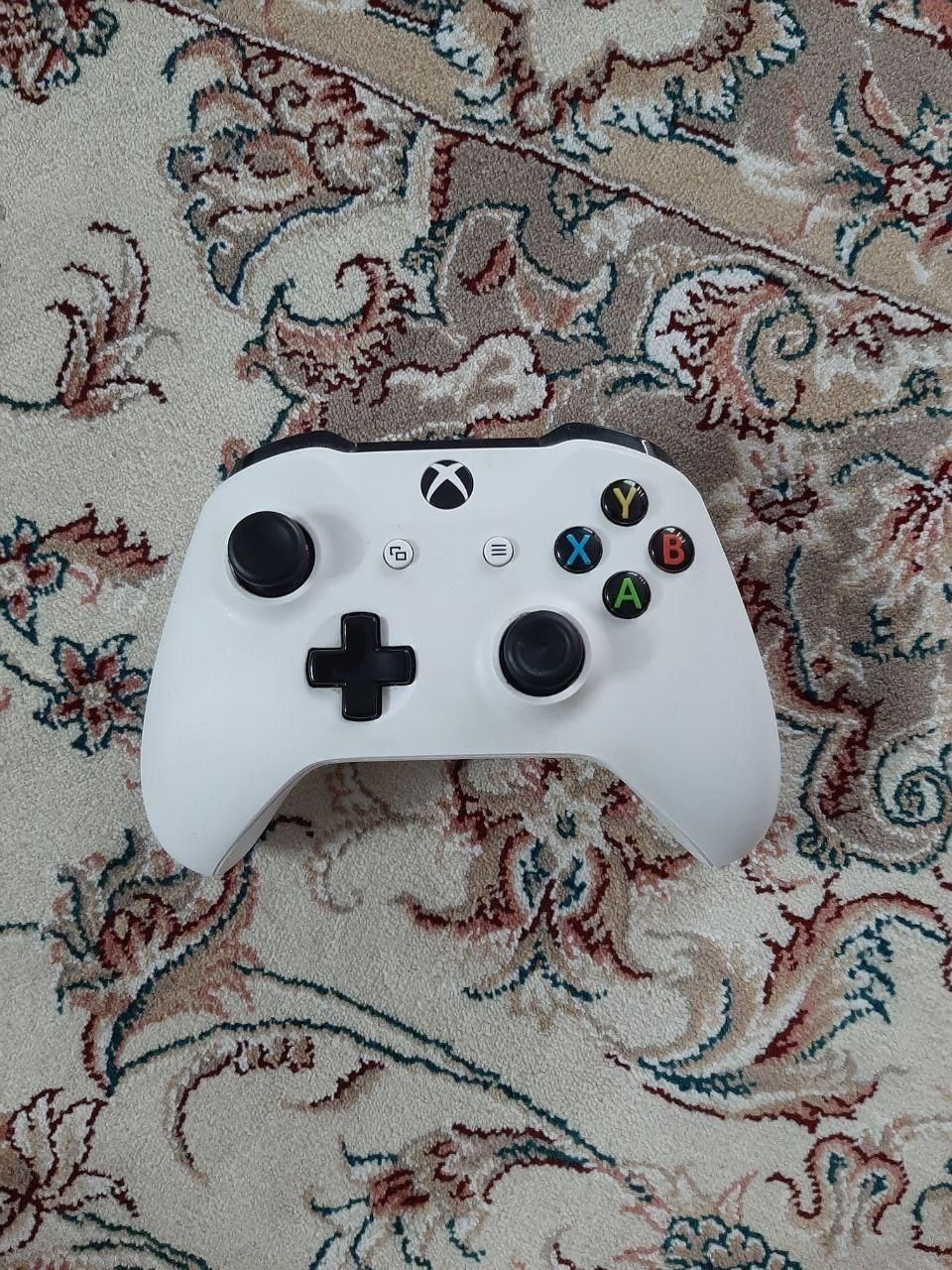 Xbox one s ایکس باکس وان اس کم کارکرد|کنسول، بازی ویدئویی و آنلاین|کرج, اصفهانی‌ها|دیوار