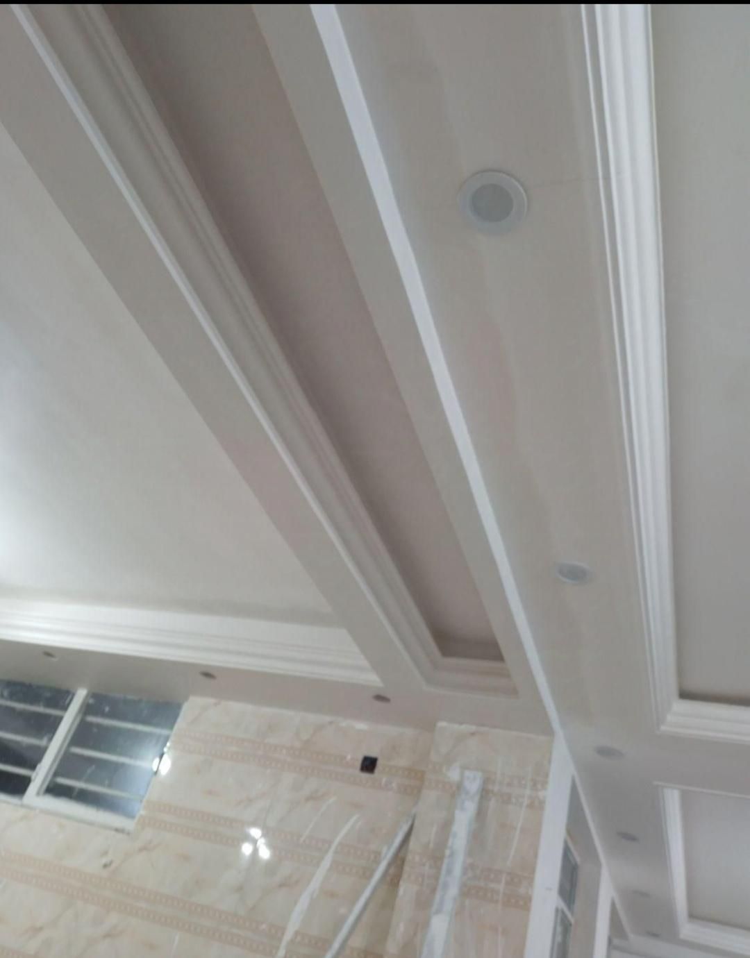 سفیدکاری گچکاری و لکه گیری ساختمان|خدمات پیشه و مهارت|شوشتر, |دیوار