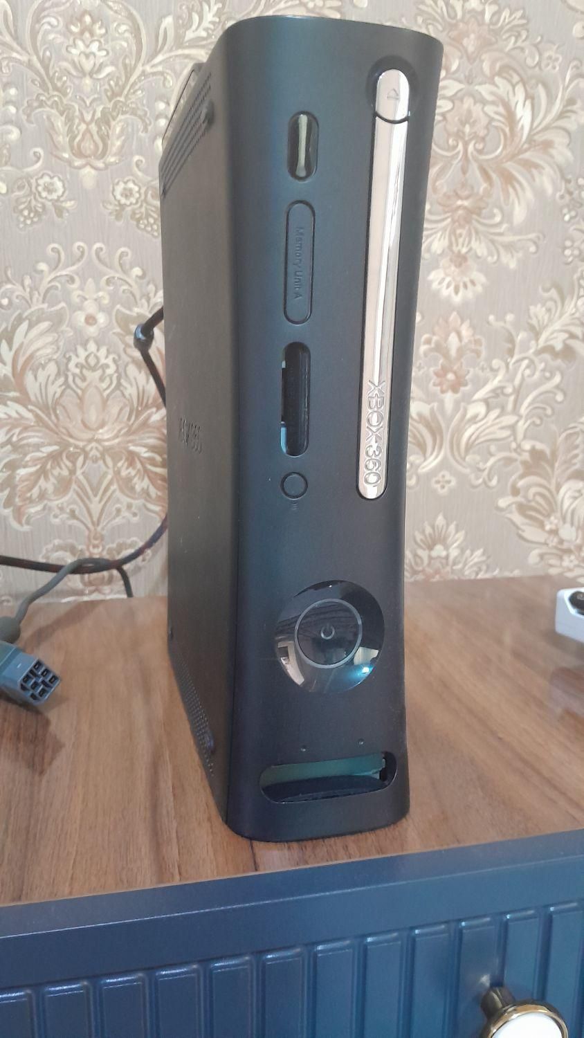 ایکس باکس 360 xbox 360 limited edition|کنسول، بازی ویدئویی و آنلاین|تهران, تهرانپارس شرقی|دیوار