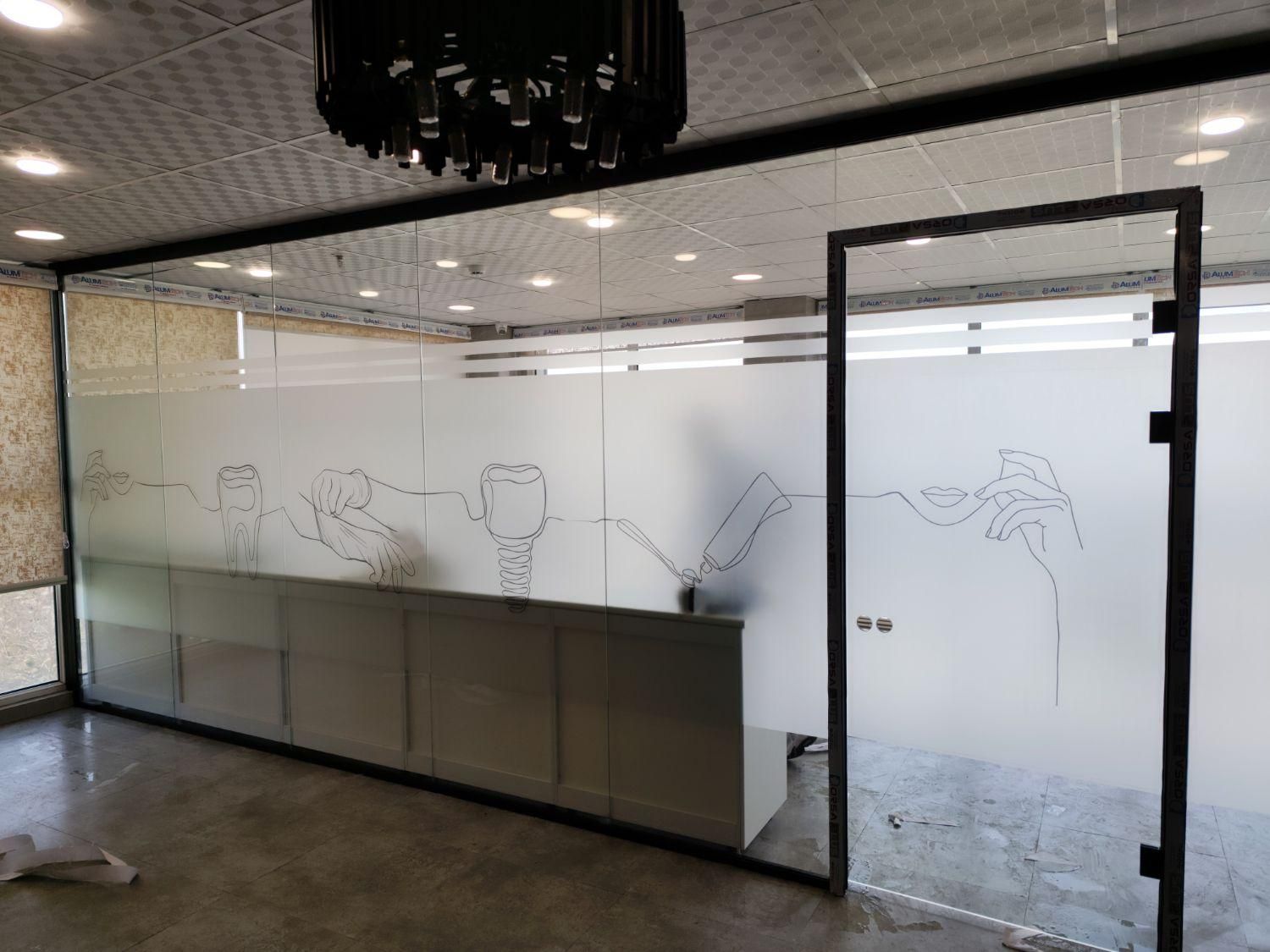 استیکر/شیشه ای مات کن فرم دار|مصالح و تجهیزات ساختمان|کرج, فاز ۲ مهرشهر|دیوار