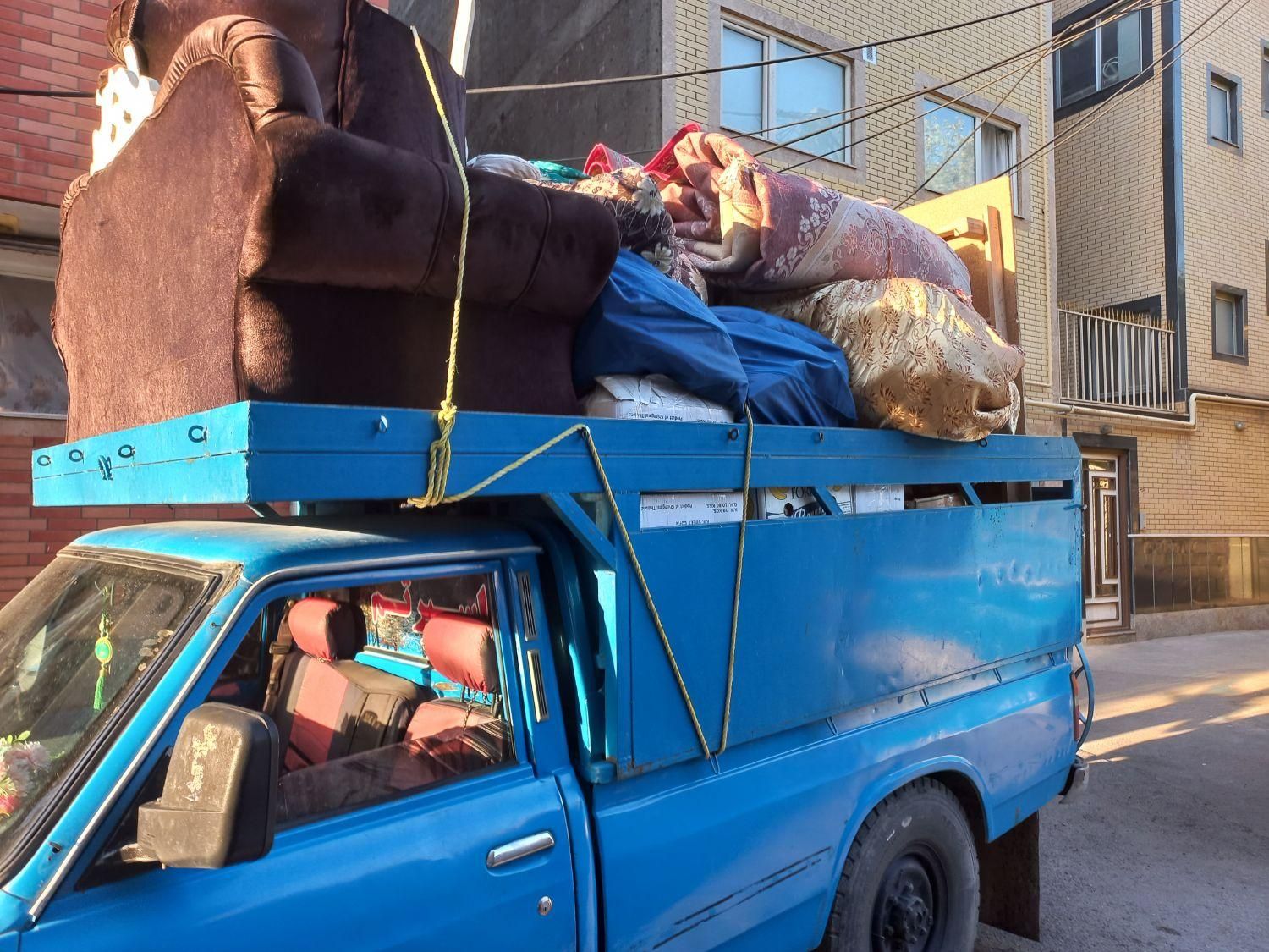 باربری واسباب کشی اثاثیه منزل وانت نیسان خاور|خدمات حمل و نقل|تبریز, |دیوار