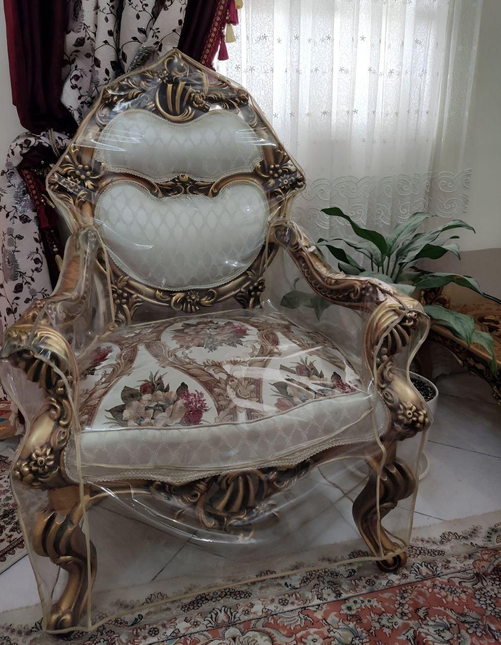 مبل سلطنتی|مبلمان خانگی و میز عسلی|تهران, آذری|دیوار