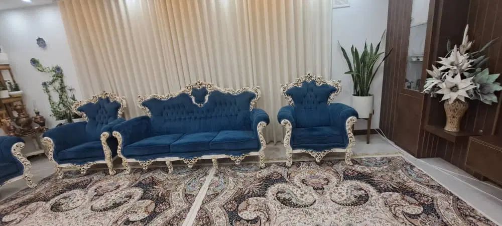 مبلمان نه نفره کلاسیک تمام چوب همراه با میز|مبلمان خانگی و میز عسلی|شیراز, رکن‌آباد|دیوار