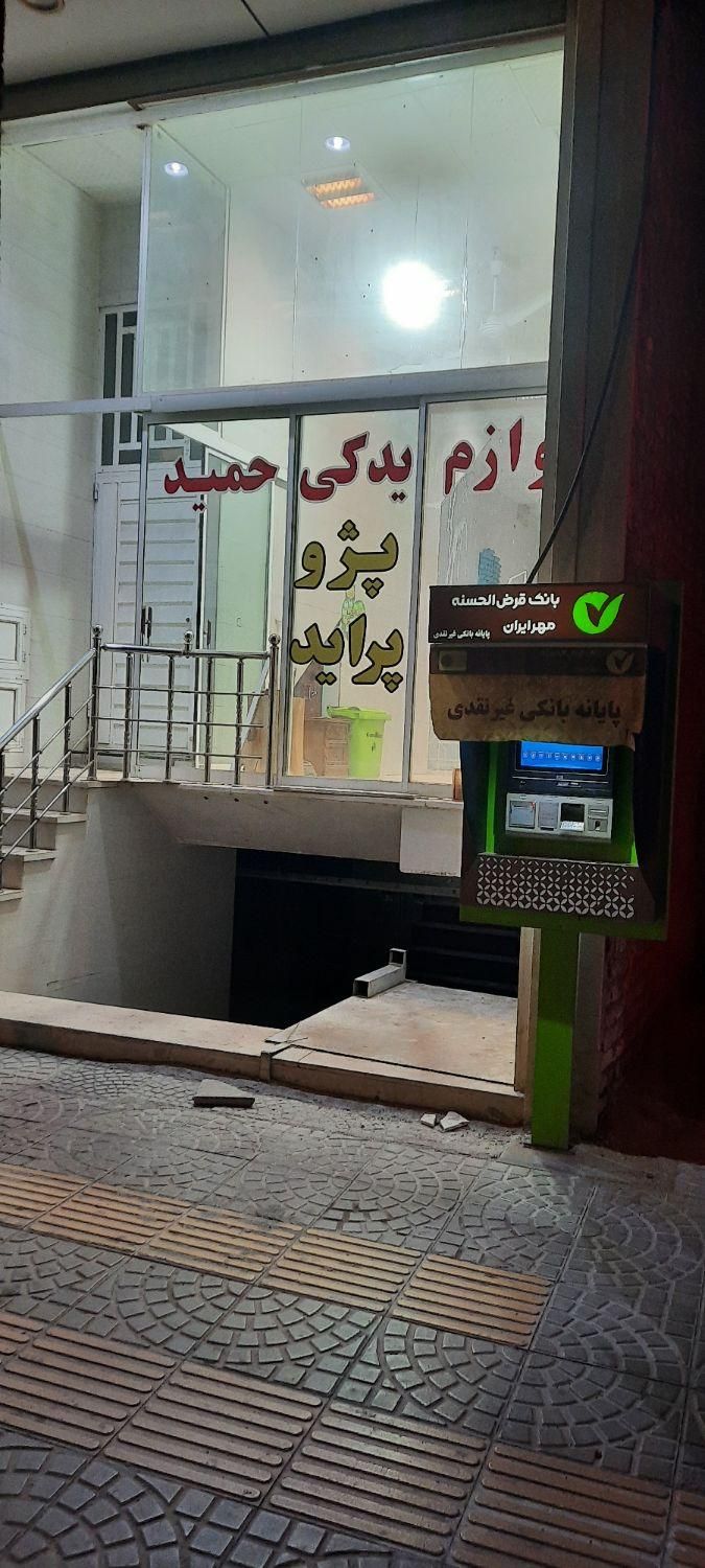 اجاره مغازه خیابان خرمشهر|اجارهٔ مغازه و غرفه|یزد, |دیوار