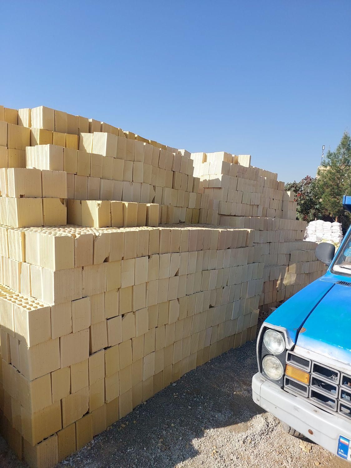 فروش انواع مصالح ساختمانی|عمده‌فروشی|شیراز, نصر|دیوار