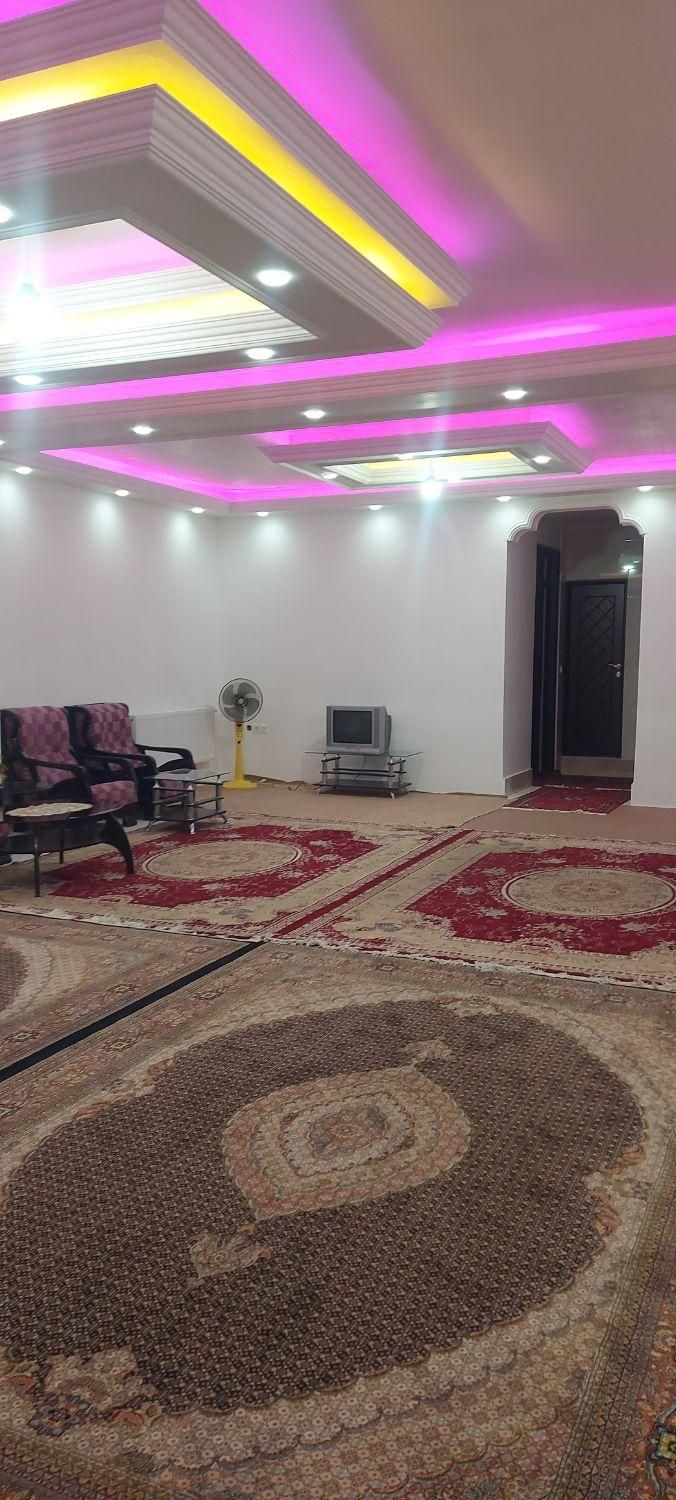 سوییت دوخوابه پارکینگ دار داخل شهر|اجارهٔ کوتاه‌مدت آپارتمان و سوئیت|خوی, |دیوار
