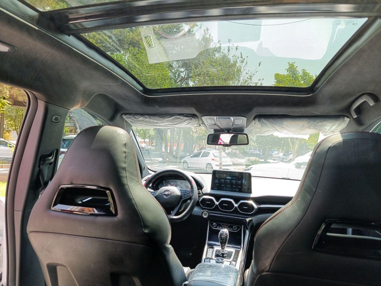 هایماs8سفید1404 صفرخشک آماده تحویل تک برگ سند|خودرو سواری و وانت|اصفهان, لیمجیر|دیوار