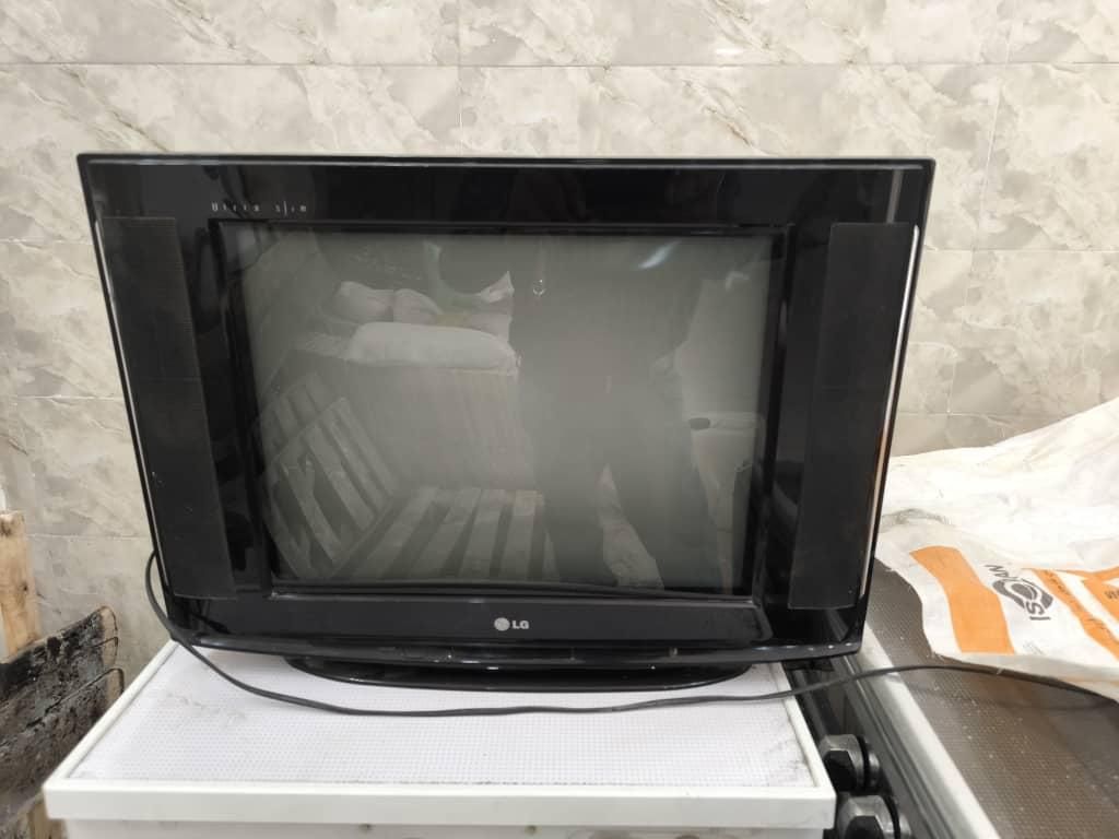 تلویزیون رنگی|تلویزیون و پروژکتور|ایلام, |دیوار