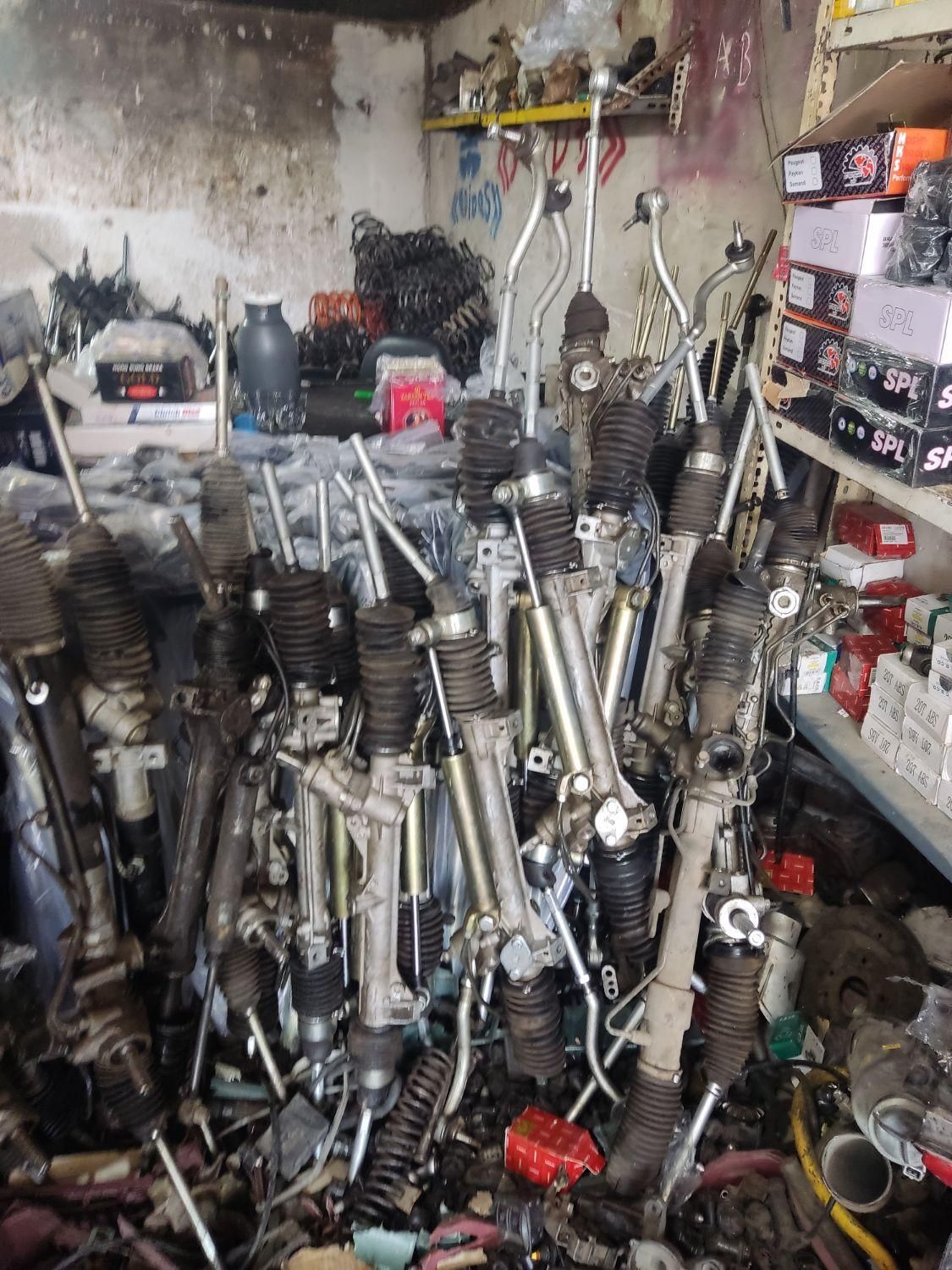 کمک فنر بازسازی شده کارخونه ضمانت دار|قطعات یدکی و لوازم جانبی|اردبیل, |دیوار