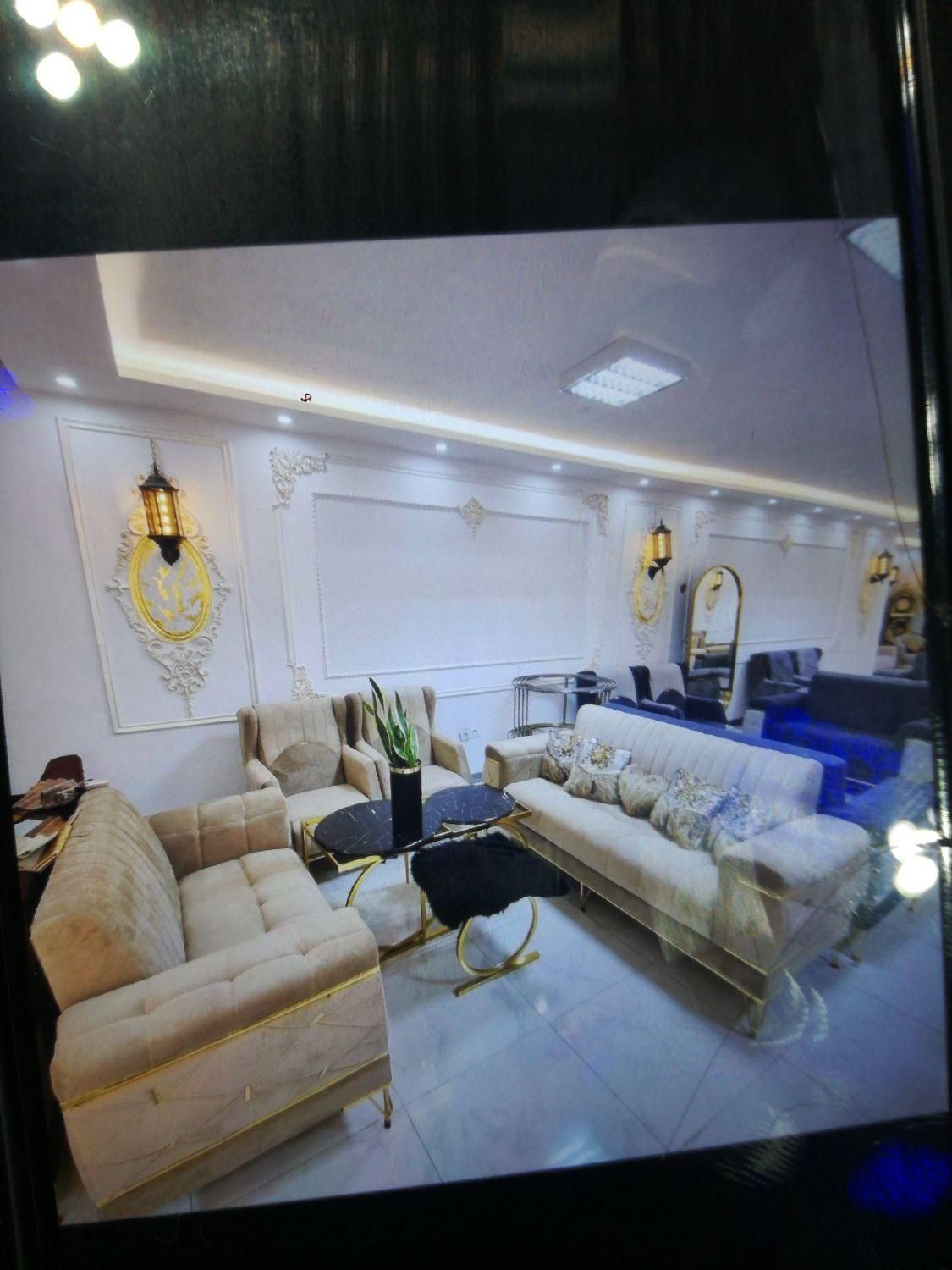 مبل تهران نو علت انبار گردانی تخفیف|مبلمان خانگی و میز عسلی|شیروان (خراسان), |دیوار