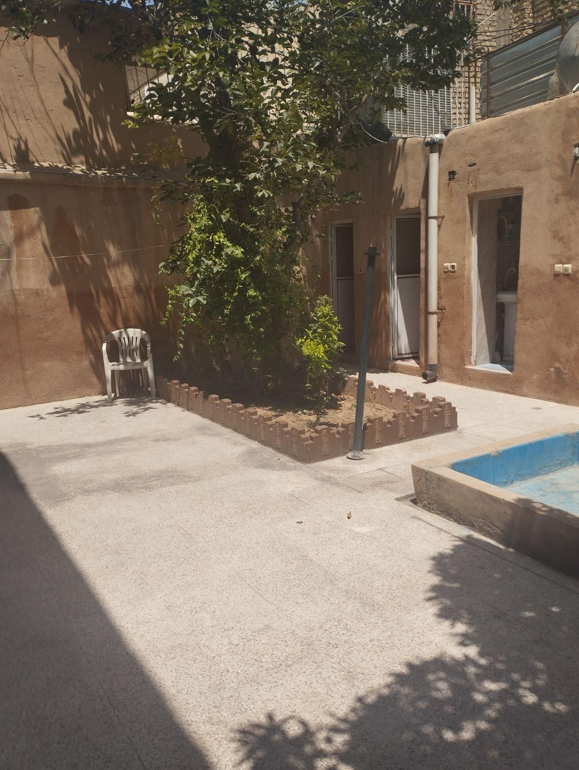 خانه مسافر خیابان استانه|اجارهٔ کوتاهمدت آپارتمان و سوئیت|شیراز, بالا کفت|دیوار