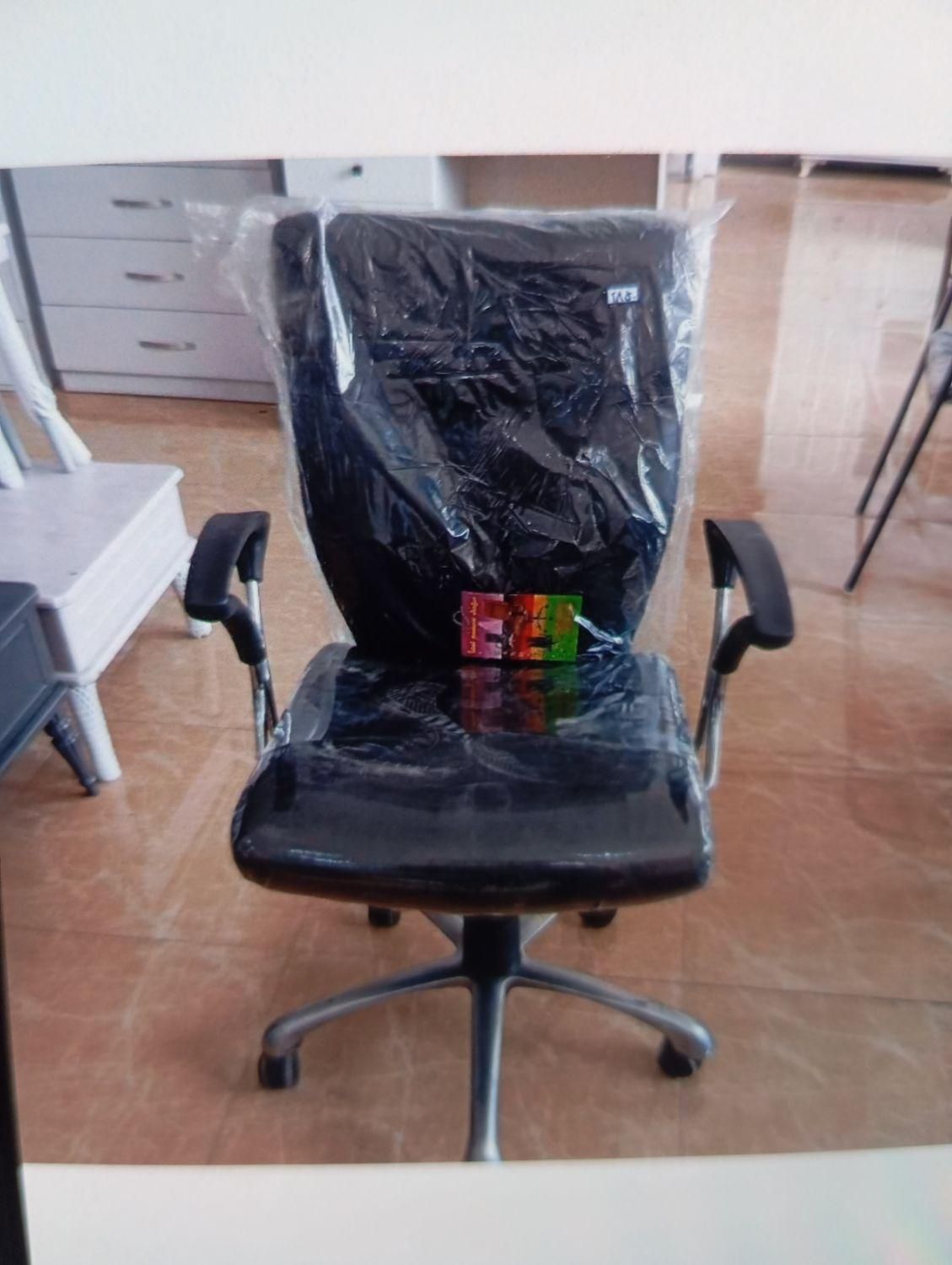 صندلی انتظار میز اداری اقساطی با ارسال|دفتر کار|بوشهر, |دیوار