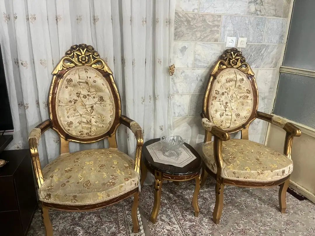 مبلمان ۹ نفره استیل به همراه میز جلو مبلی وعسلی|مبلمان خانگی و میز عسلی|محلات, |دیوار