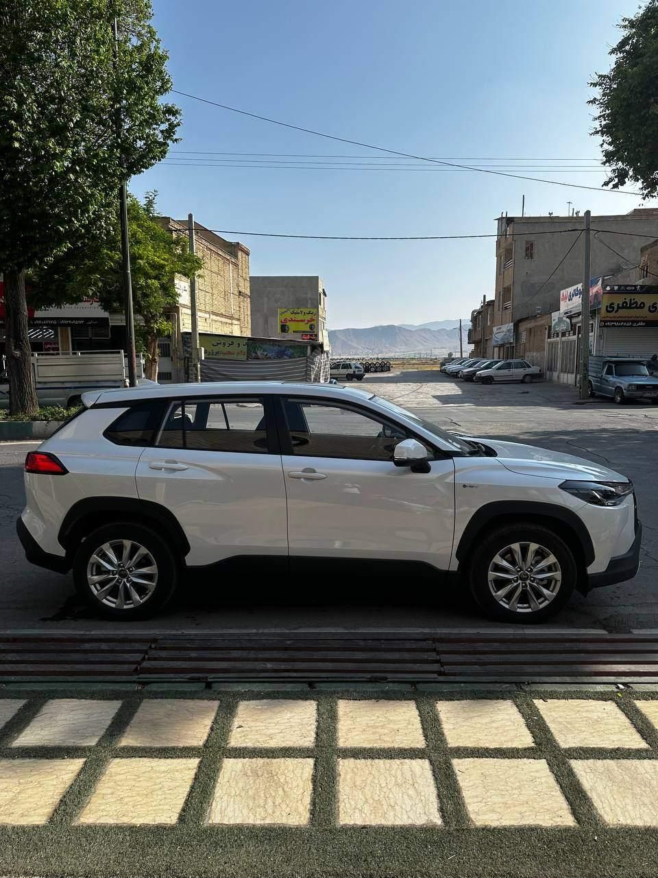 کرولا کراس 2024|خودرو سواری و وانت|شهرکرد, |دیوار