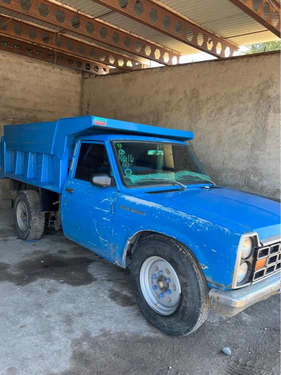 بارگیری نوخاله تحویل نیسانی|مصالح و تجهیزات ساختمان|رشت, حمیدیان|دیوار