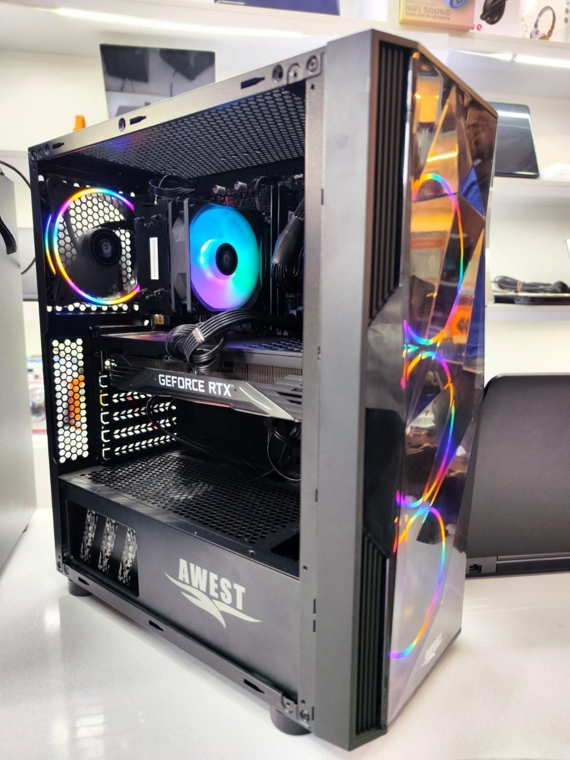 کیس گیمینگ حرفه‌ای|رایانه رومیزی|بجنورد, |دیوار