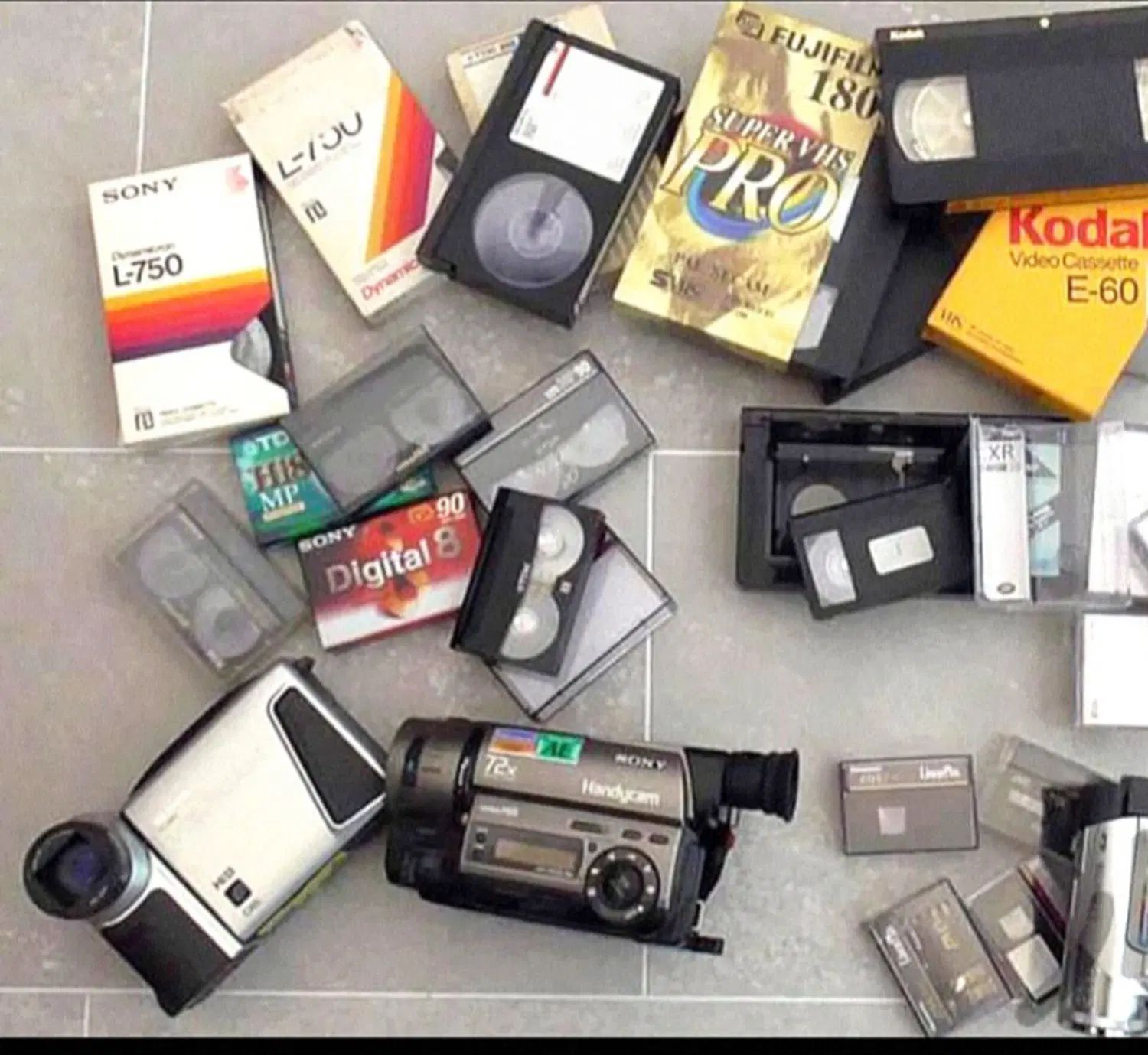 مرکز تبدیل فیلم وعکس قدیمی درمحیط امن(vhs،آپارات)|فیلم و موسیقی|تهران, جنت‌آباد جنوبی|دیوار