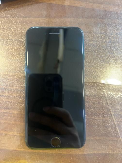 اپل iPhone SE (2022) با حافظهٔ ۱۲۸ گیگابایت|موبایل|مشهد, کوشش|دیوار
