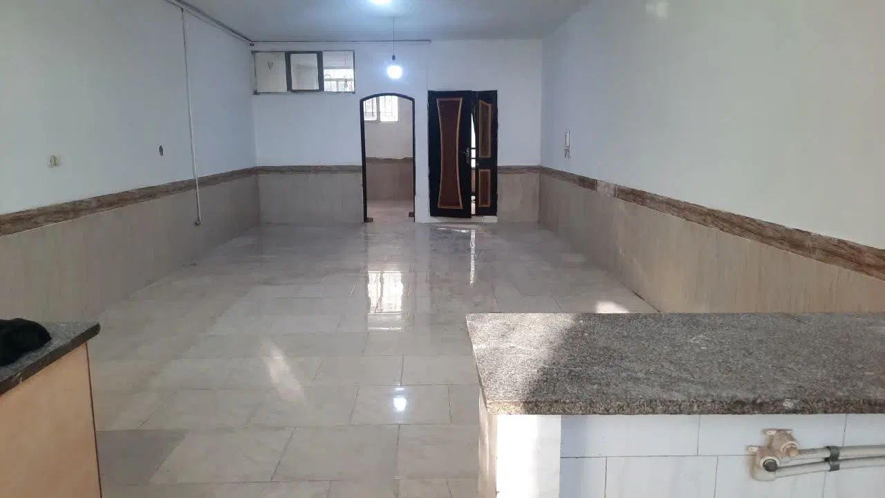 فروش خانه ۹۰ متری تمیز یک خواب کف سرامیک رسالت 113|فروش آپارتمان|مشهد, همت آباد|دیوار