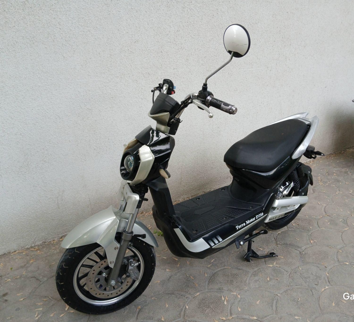 موتور برقی ژاپنیD750|موتورسیکلت|بجنورد, |دیوار