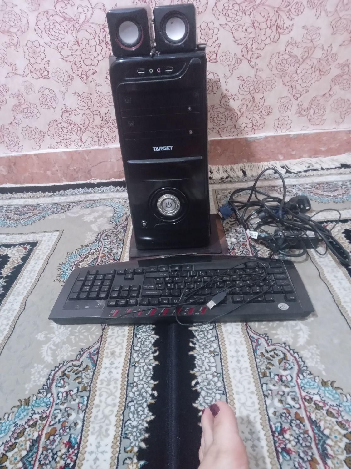کیس و کیبورد|رایانه رومیزی|ملارد, |دیوار