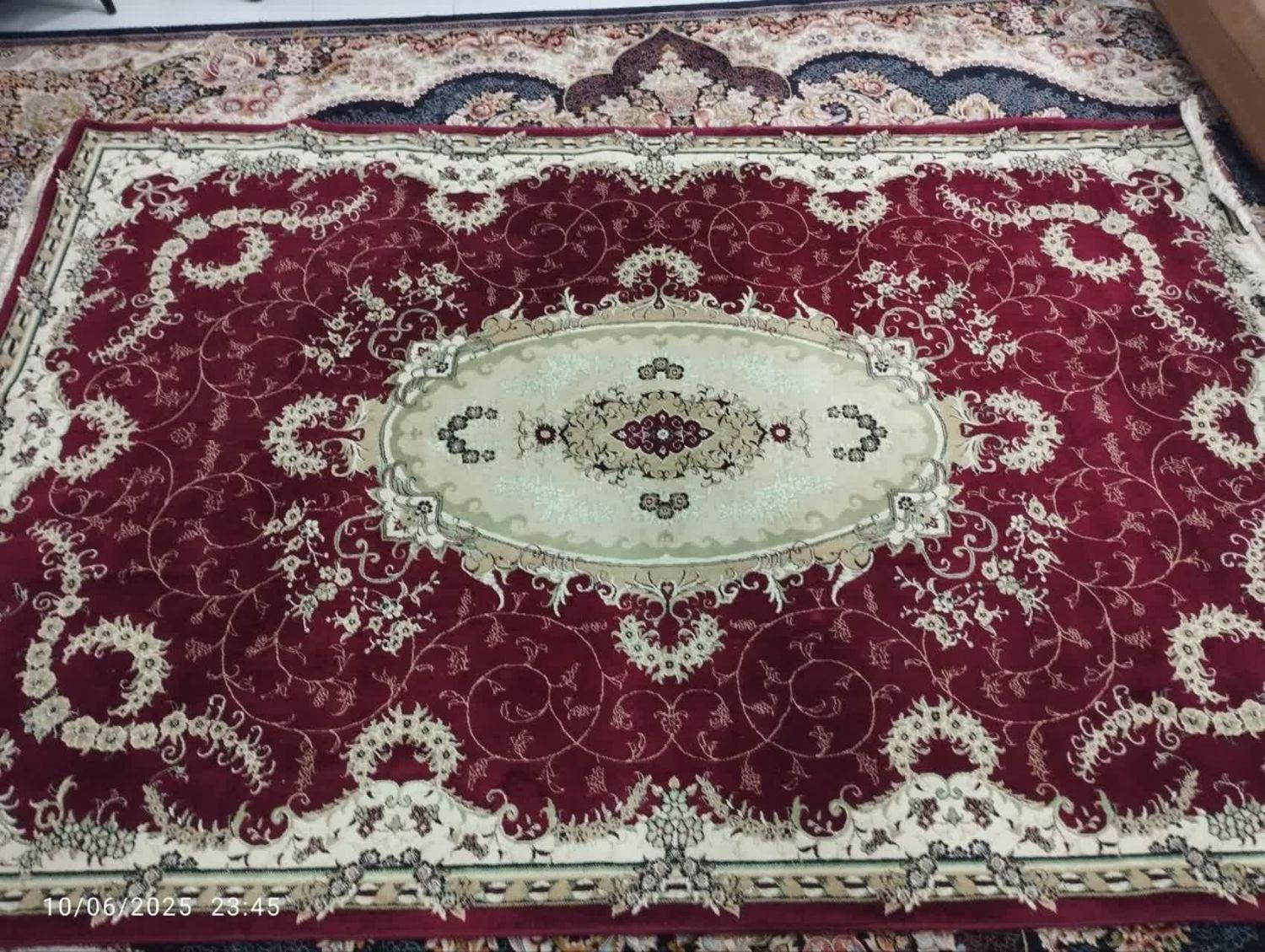 دو تخته فرش ۶متری|فرش|لنگرود, |دیوار