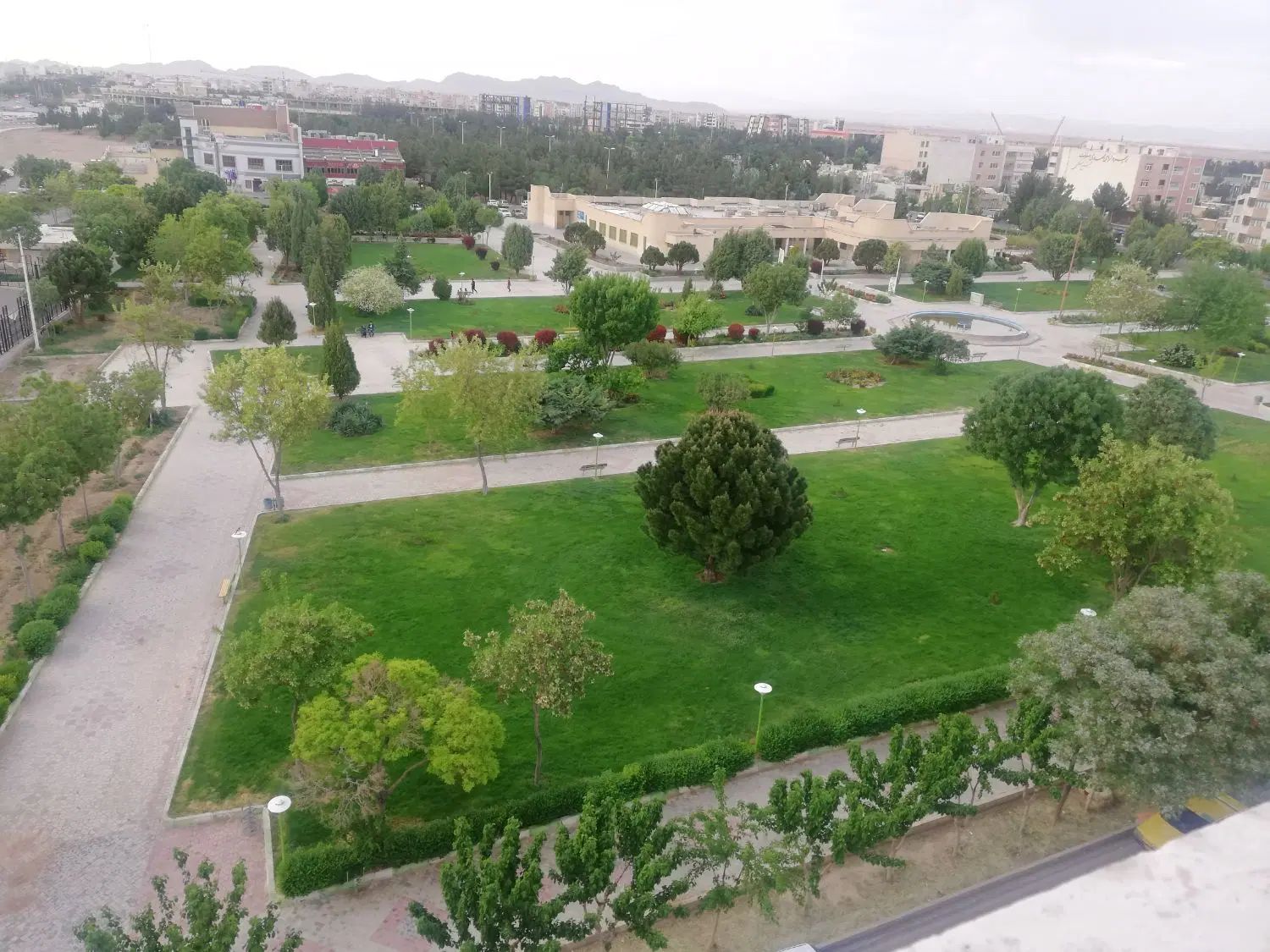 ۱۱۵ متری ۳ خواب، فول ، روبرو پارک، نبش بعثت بابایی|فروش آپارتمان|شاهین‌شهر, اقبال لاهوری|دیوار