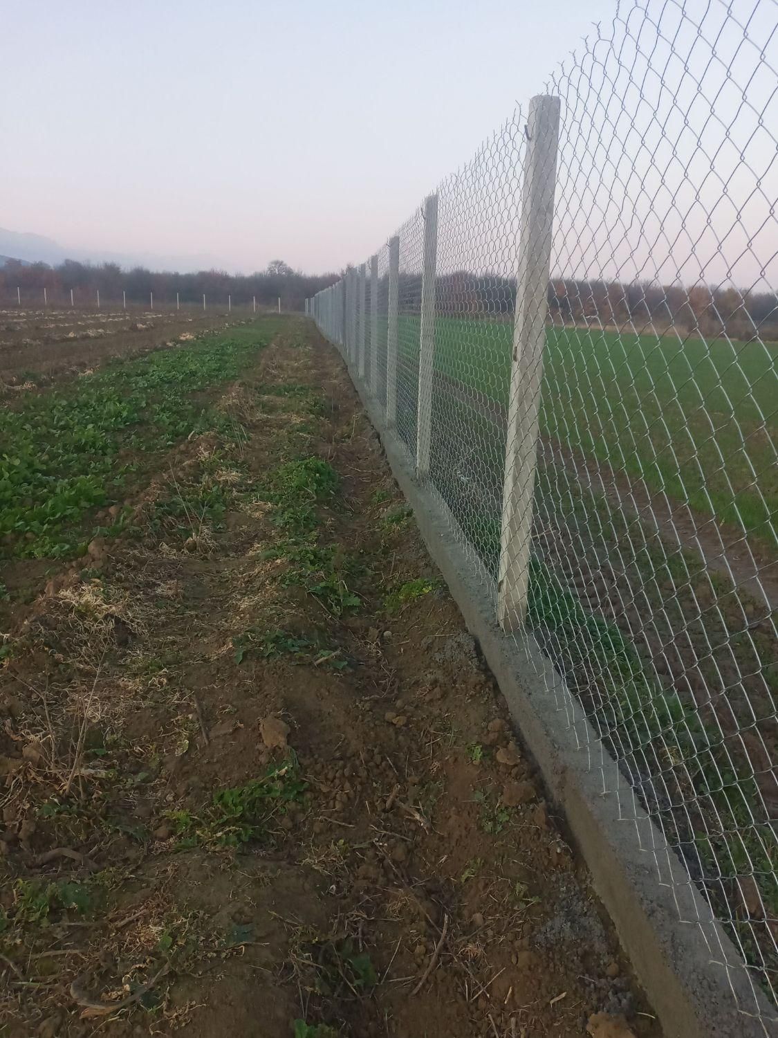 حصار دور زمین و باغات فنس و پایه|خدمات باغبانی و درختکاری|گرگان, |دیوار