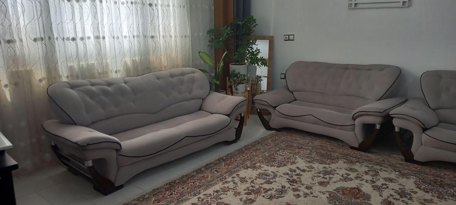 مبل راحتی کارکرده|مبلمان خانگی و میز عسلی|قزوین, |دیوار