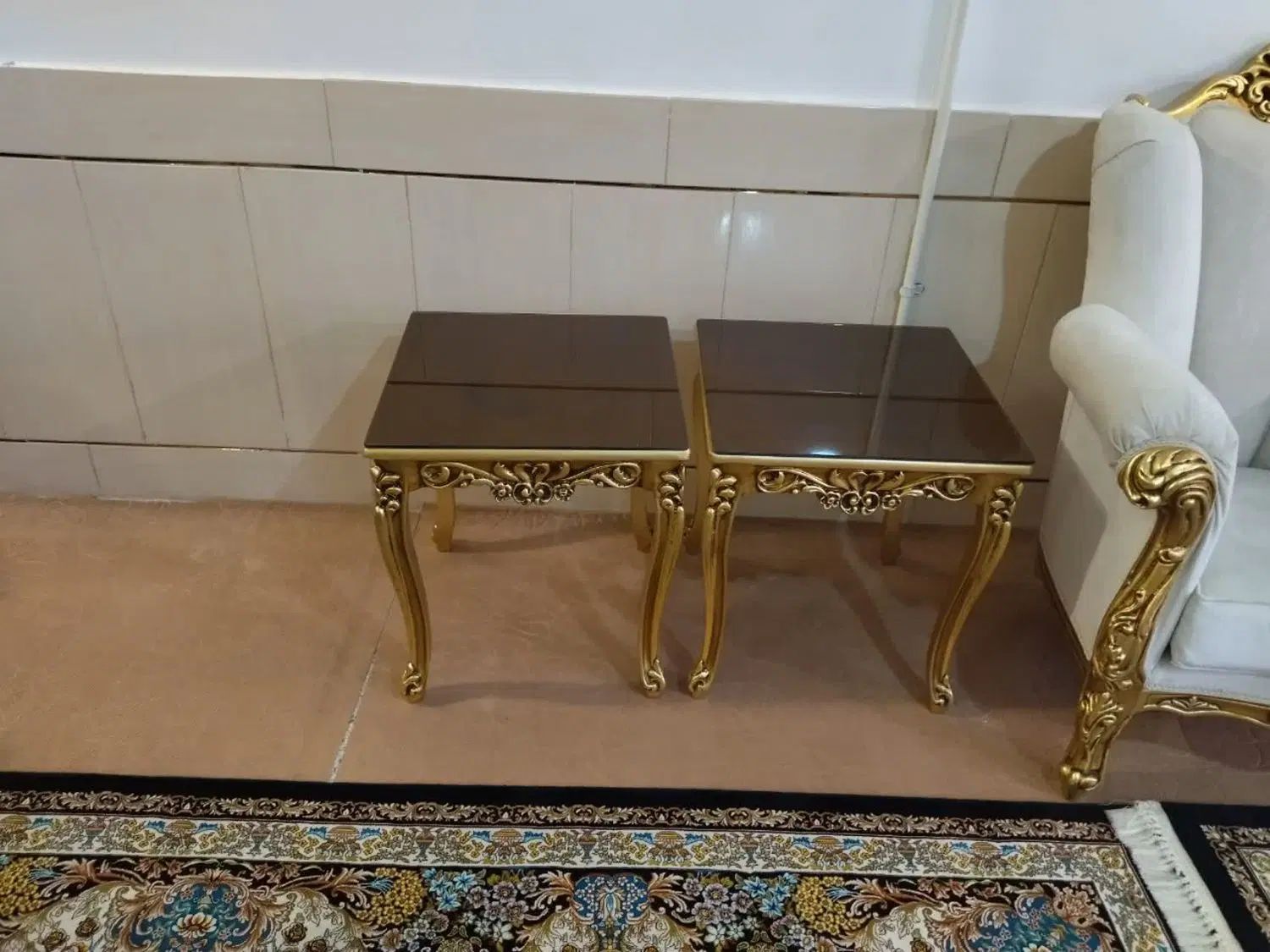 مبل استیل 7نفره، میز ناهار خوری 4نفره، ویترین|مبلمان خانگی و میز عسلی|اصفهان, شهرک کاوه|دیوار