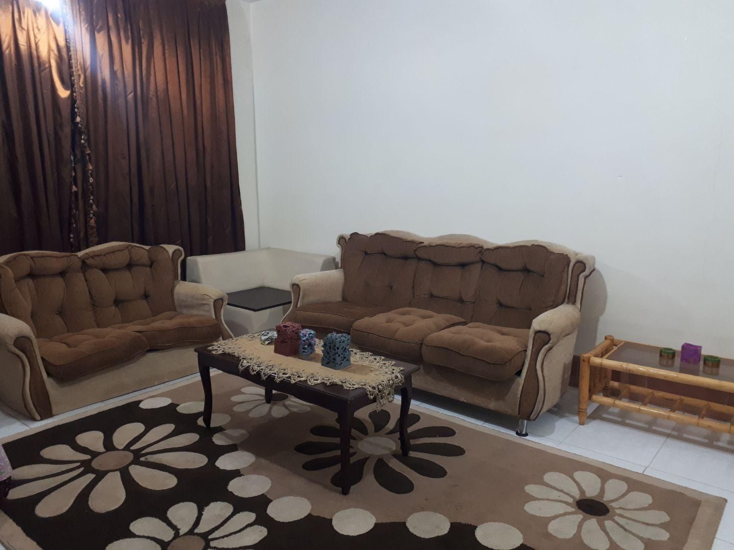 سوئیت با پارکینگ اختصاصی|اجارهٔ کوتاه‌مدت آپارتمان و سوئیت|اهواز, سپیدار|دیوار