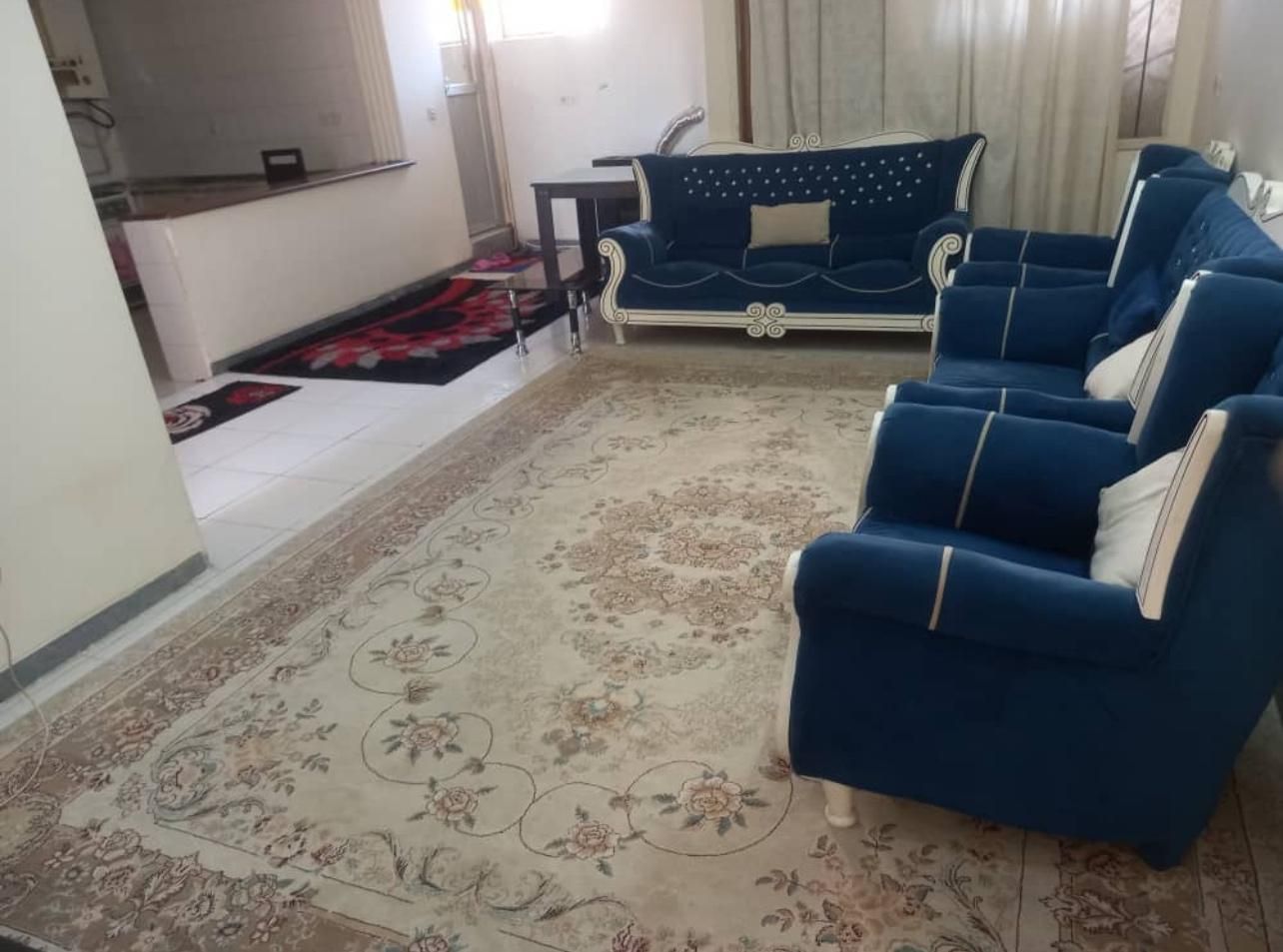 منزل مبله ترمینال کاراندیش دوخوابه قیمت مناسب|اجارهٔ کوتاه‌مدت آپارتمان و سوئیت|شیراز, کاراندیش|دیوار