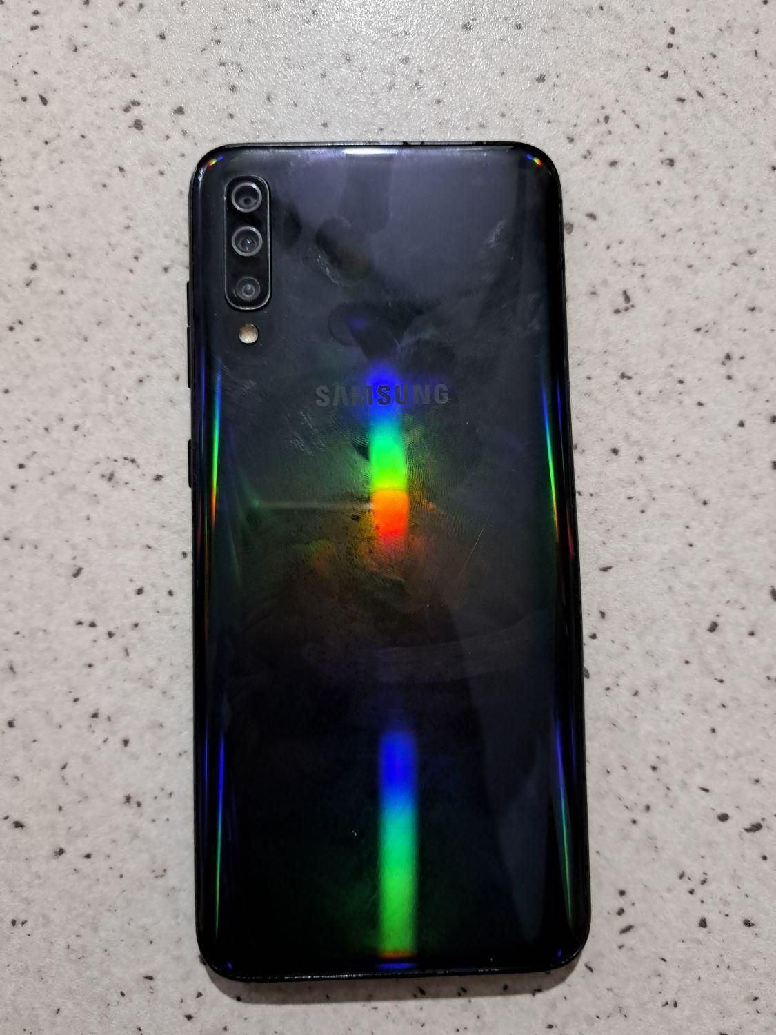 سامسونگ Galaxy A70 با حافظهٔ ۱۲۸ گیگابایت|موبایل|تهران, کوهک|دیوار
