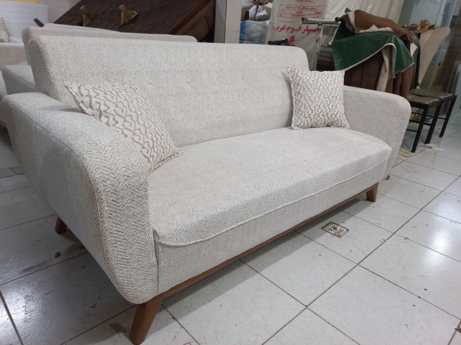 تعمیرات مبل صفری (مبل ناز)|مبلمان خانگی و میز عسلی|قزوین, |دیوار