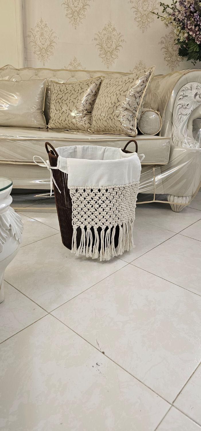 آباژور مکرومه کنار سالنی|چراغ خواب و آباژور|تهران, فلسطین (میدان انقلاب)|دیوار