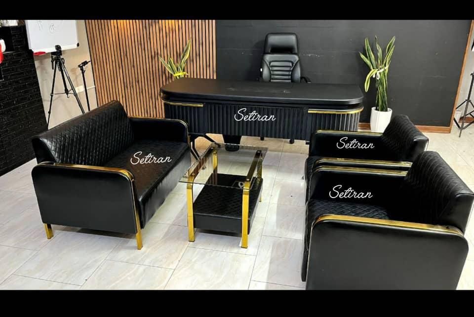 مبلمان اداری ادک قهوه ای مشکی چرم|دفتر کار|اصفهان, ارغوانیه|دیوار