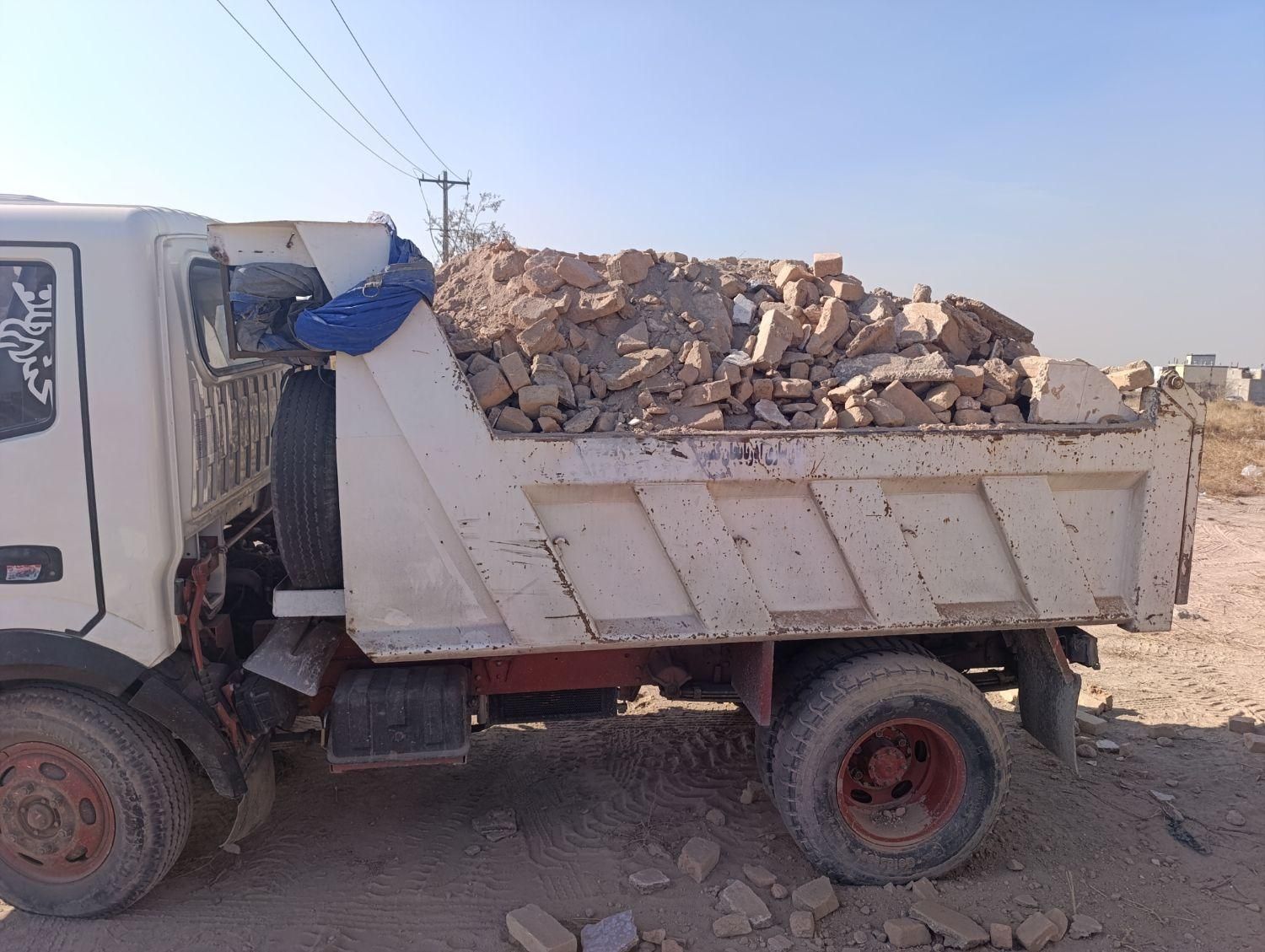 خاکبرداری و اجاره مینی بیل لاستیکی و زنجیری|خدمات حمل و نقل|تبریز, |دیوار