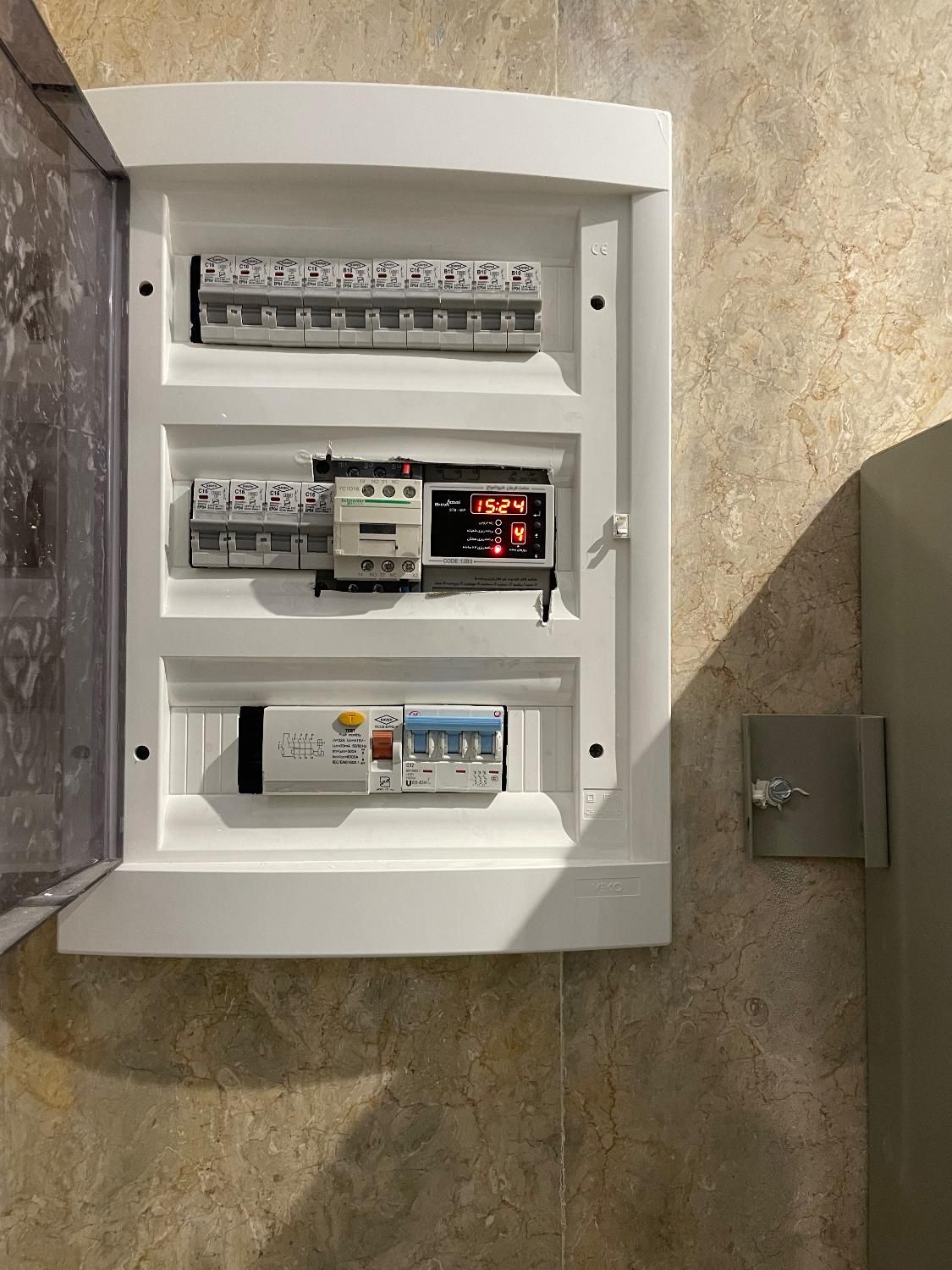 برق کاری ، برقکاری ساختمان ،لاین با کد نظام مهندسی|خدمات پیشه و مهارت|بوشهر, |دیوار