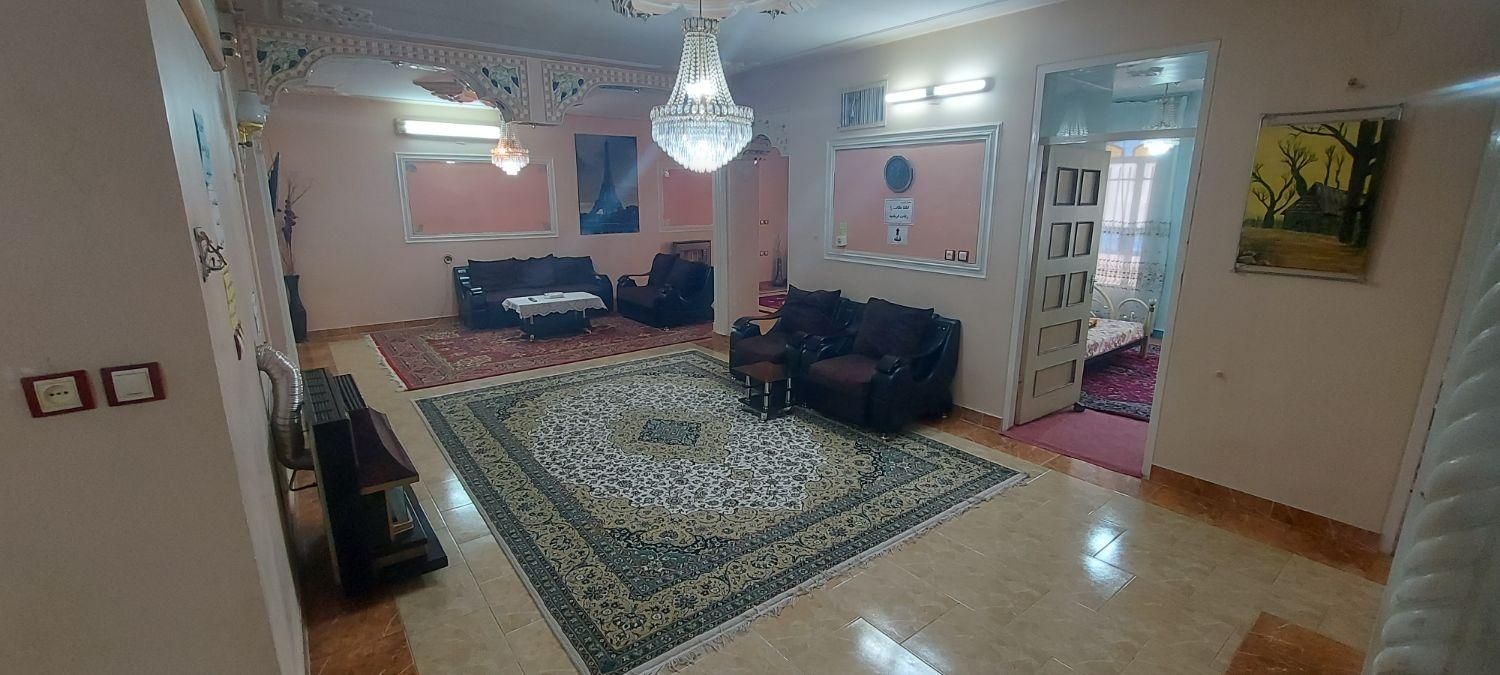 اجاره روزانه هتل آپارتمان سوئیت منزل مبله|اجارهٔ کوتاه‌مدت آپارتمان و سوئیت|شیراز, باغ تخت|دیوار