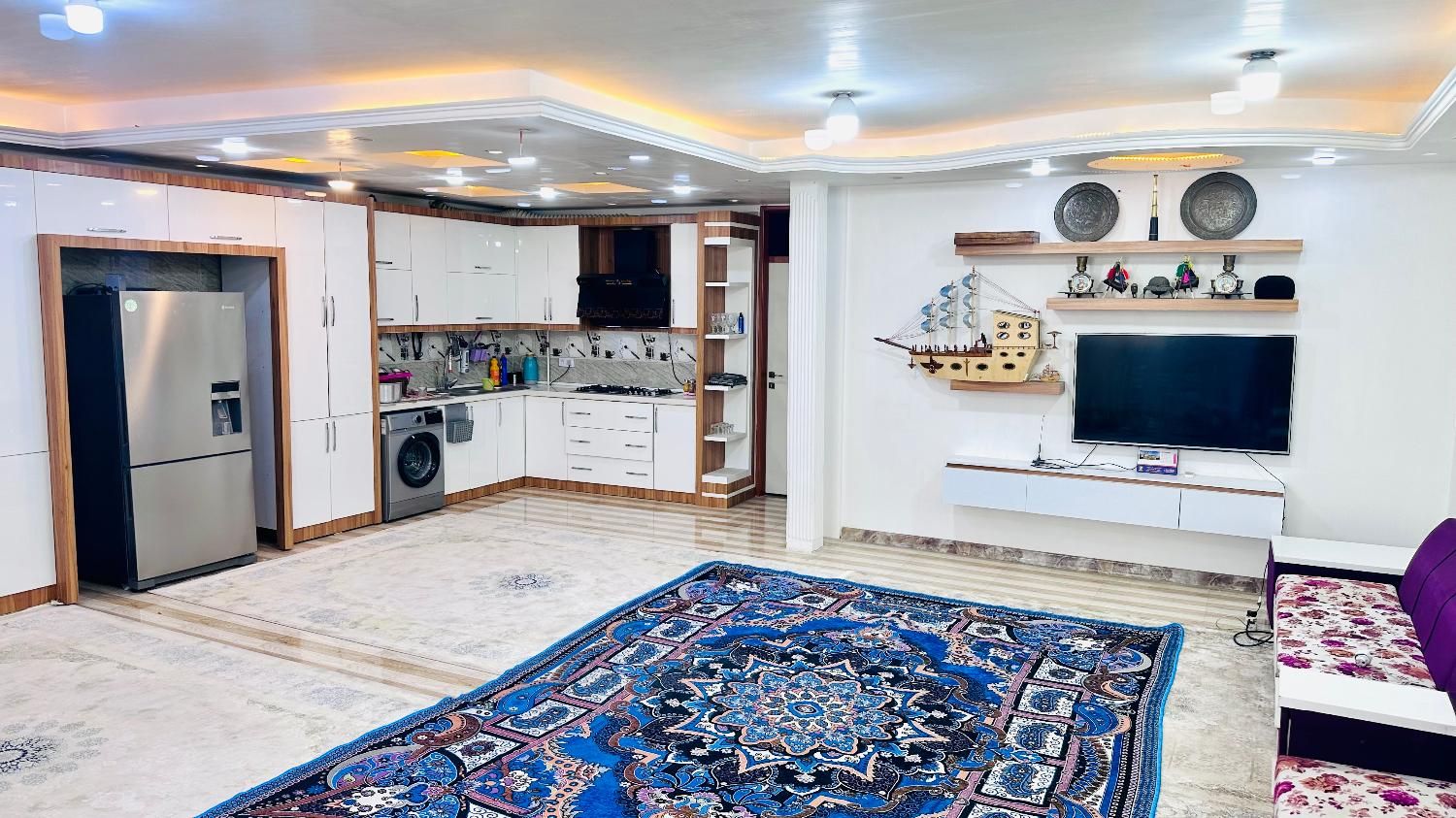 ویلایی دو طبقه منبع اب خیابان ده سمت بازارچه|فروش خانه و ویلا|اهواز, منبع اب|دیوار