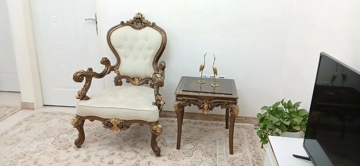 مبل مدل مرجان درحدنو ۹نفره همراه میزوعسلی|مبلمان خانگی و میز عسلی|محمدشهر, محمدشهر|دیوار