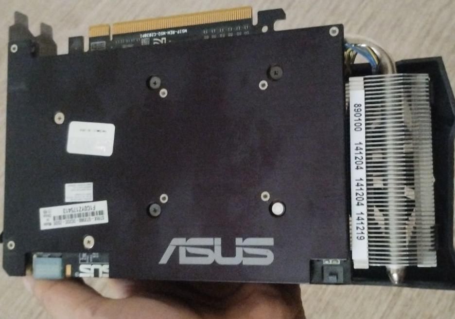 گرافیک asus gtx 960 2gb سری strix|قطعات و لوازم جانبی رایانه|کرمان, |دیوار