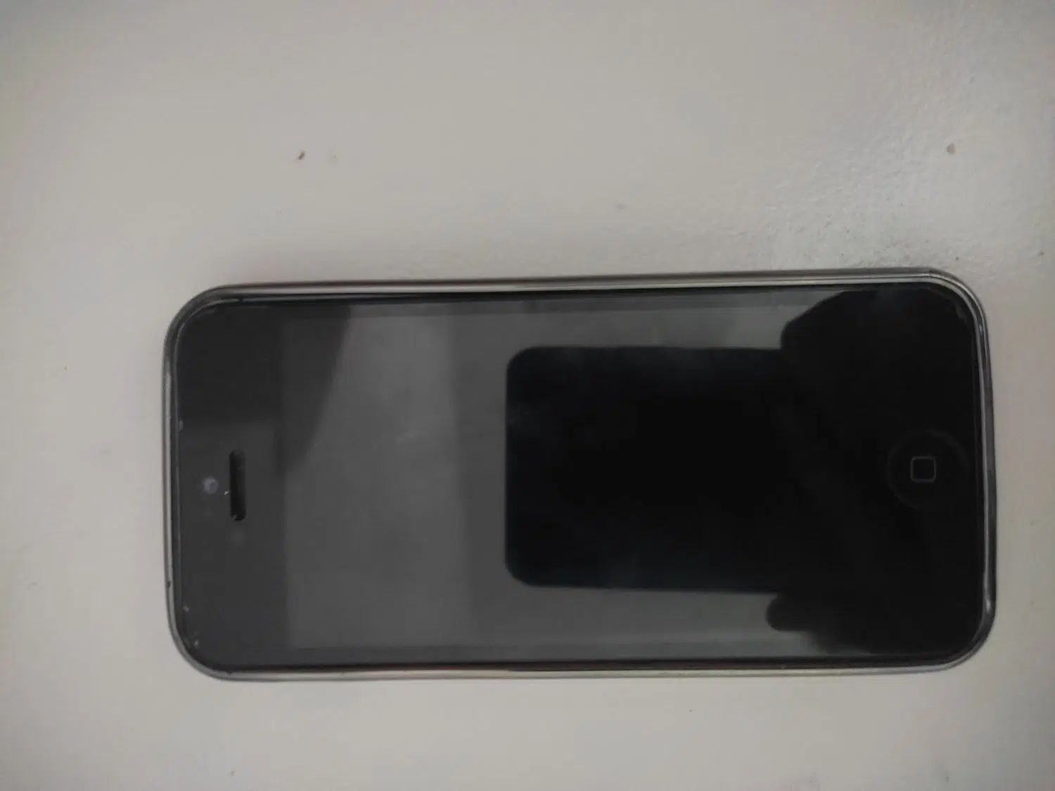 اپل iPhone 5 با حافظهٔ ۱۶ گیگابایت|موبایل|تهران, آسمان|دیوار