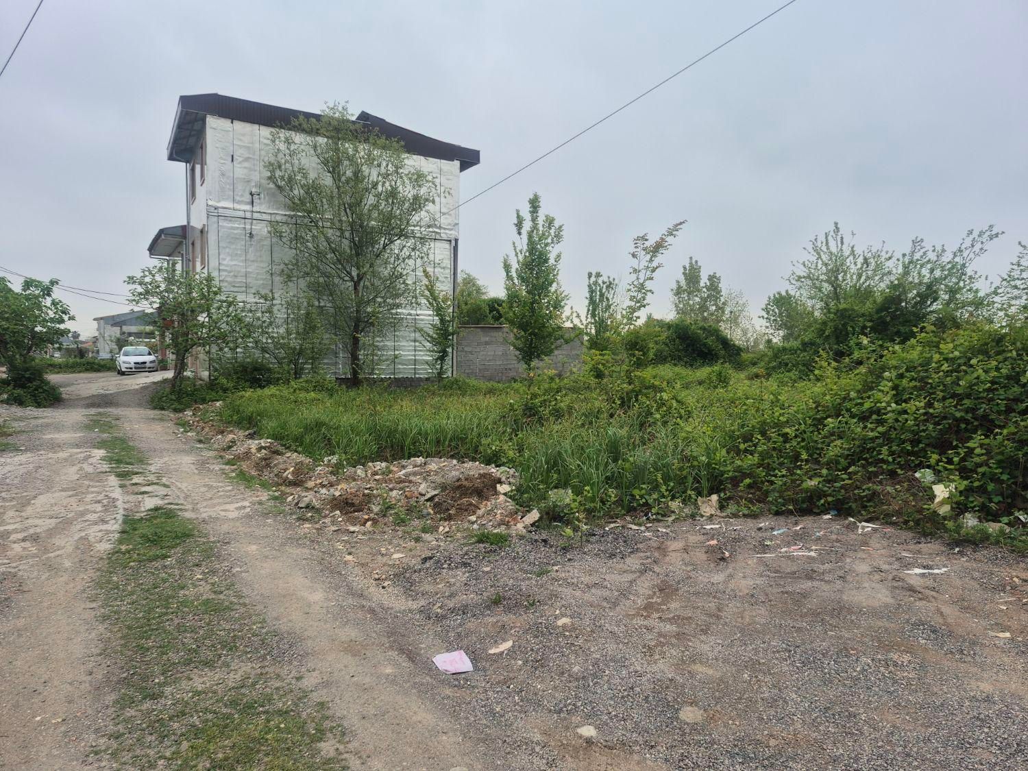 زمین با سند تک برگ واقع در شهرک احمد خمینی|فروش زمین و ملک کلنگی|رشت, شهرک احمد خمینی|دیوار