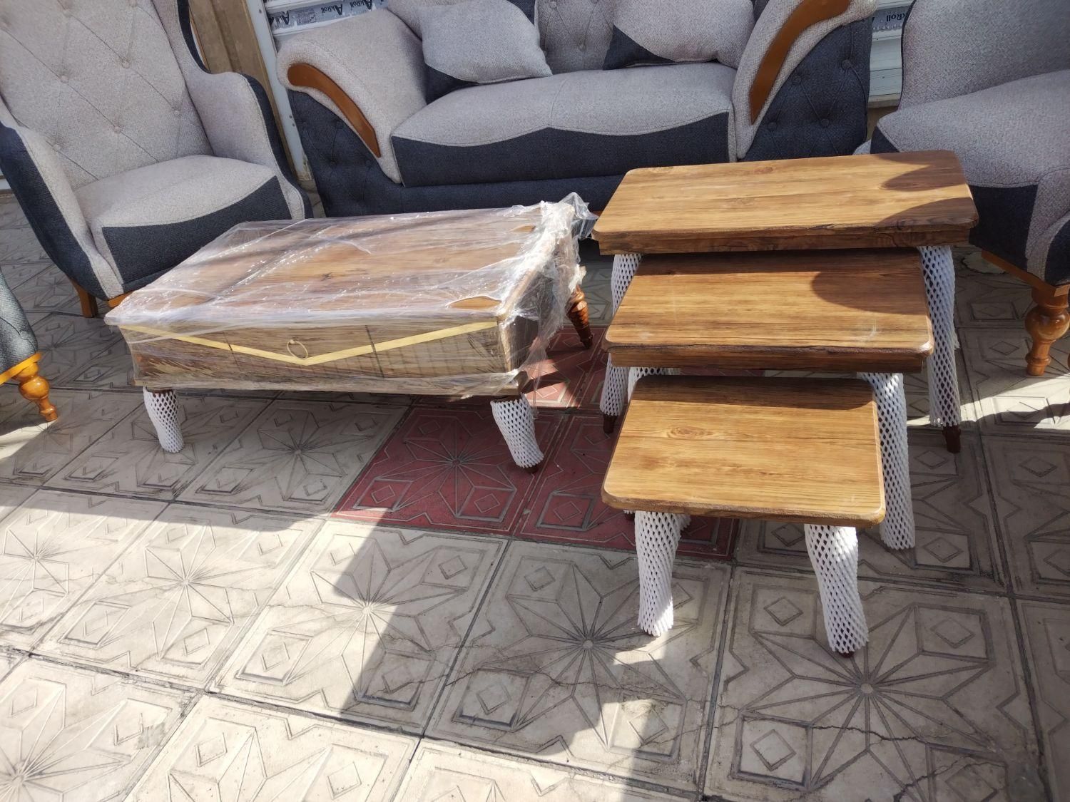 میز چهارتیکه مبل|مبلمان خانگی و میز عسلی|بیرجند, |دیوار