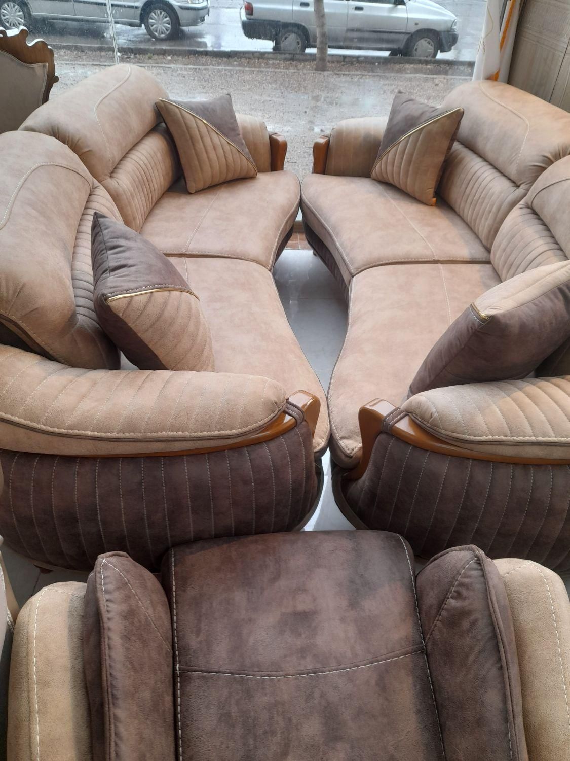 فروش مبل راحتی در حد نو|مبلمان خانگی و میز عسلی|بناب, |دیوار