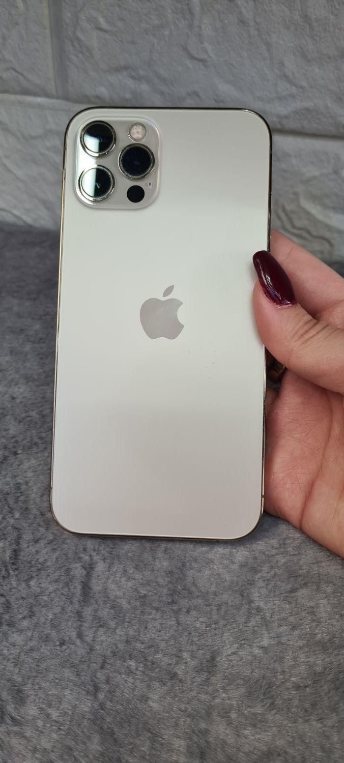 اپل iPhone 12 Pro با حافظهٔ ۲۵۶ گیگابایت|موبایل|تهران, شهرک طالقانی|دیوار