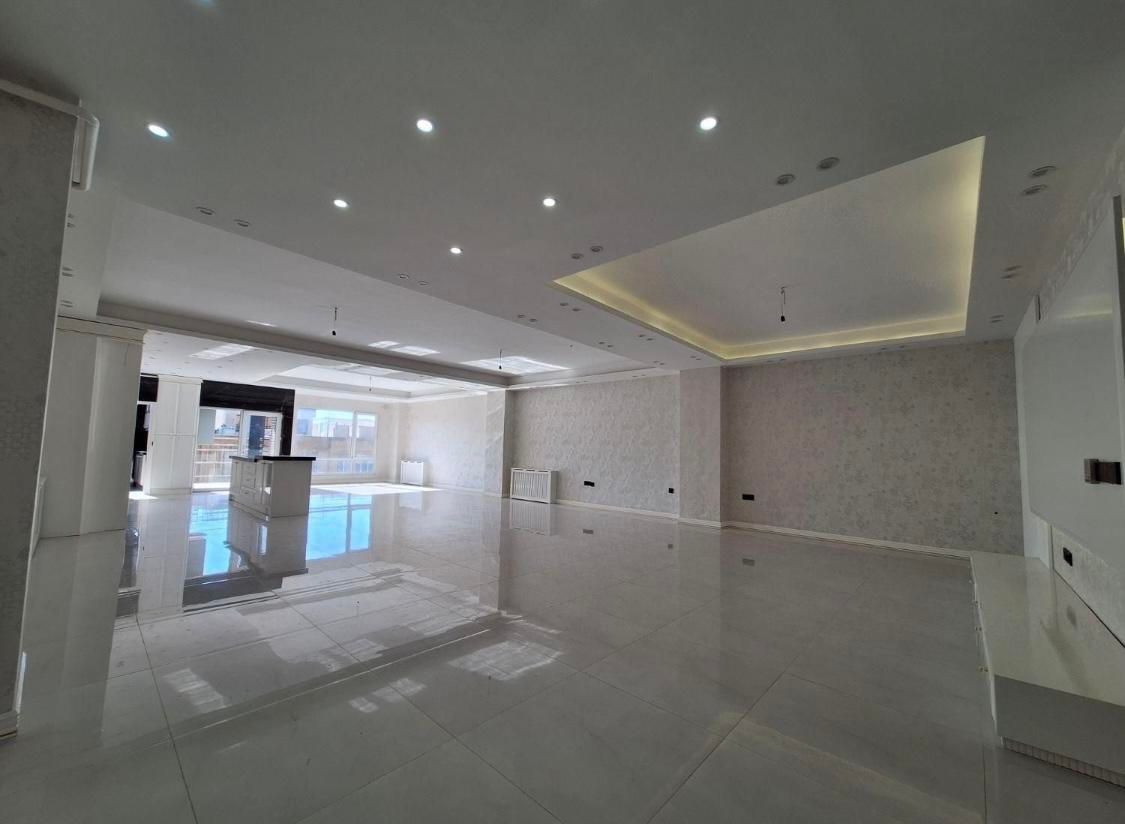 ۲۵۳متر بینظیر و شاهکار/ پادگان شمالی-نظام مهندسی|فروش آپارتمان|قزوین, |دیوار