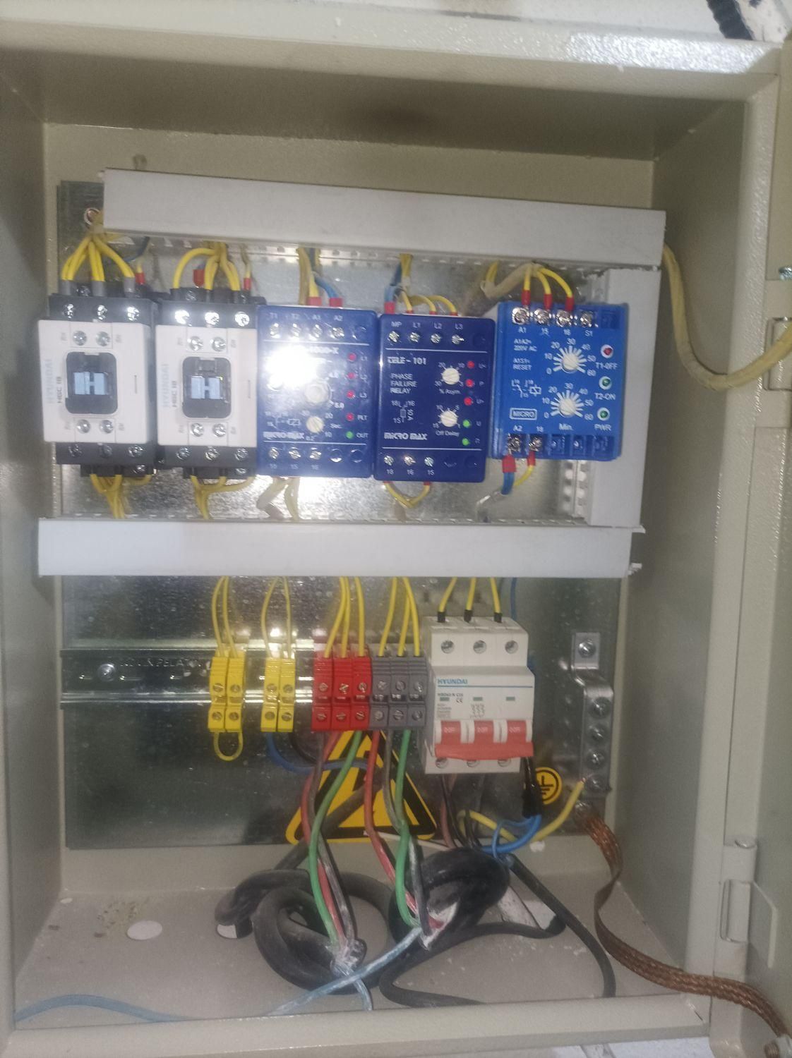 برقکار برق کار صدرا پمپ آب،بالابر، اتصالی ۳فاز|خدمات پیشه و مهارت|صدرا-فارس, فاز ۱|دیوار